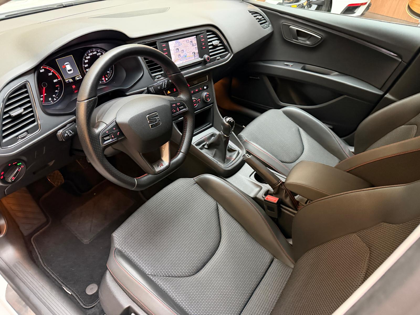 SEAT Leon 1.8 TSI FR-image-13
