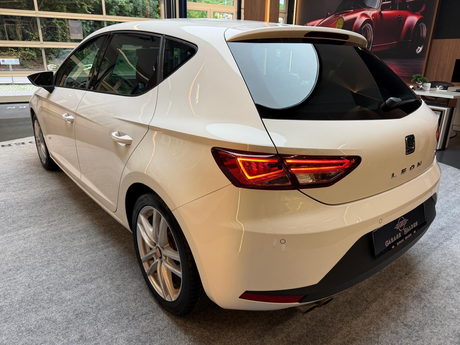 SEAT Leon 1.8 TSI FR-image-4