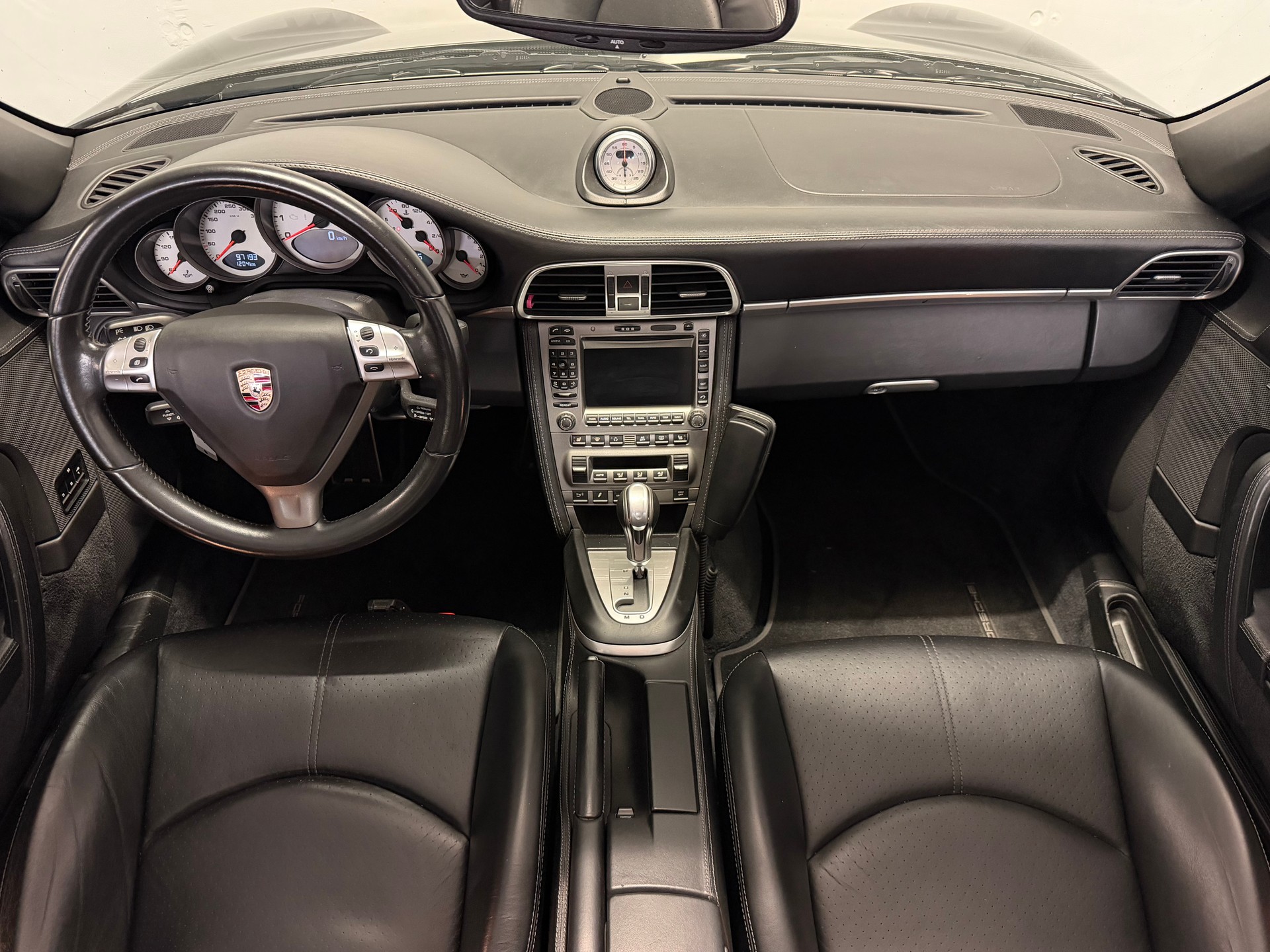 PORSCHE 911 Cabrio Turbo Tiptronic-image-16
