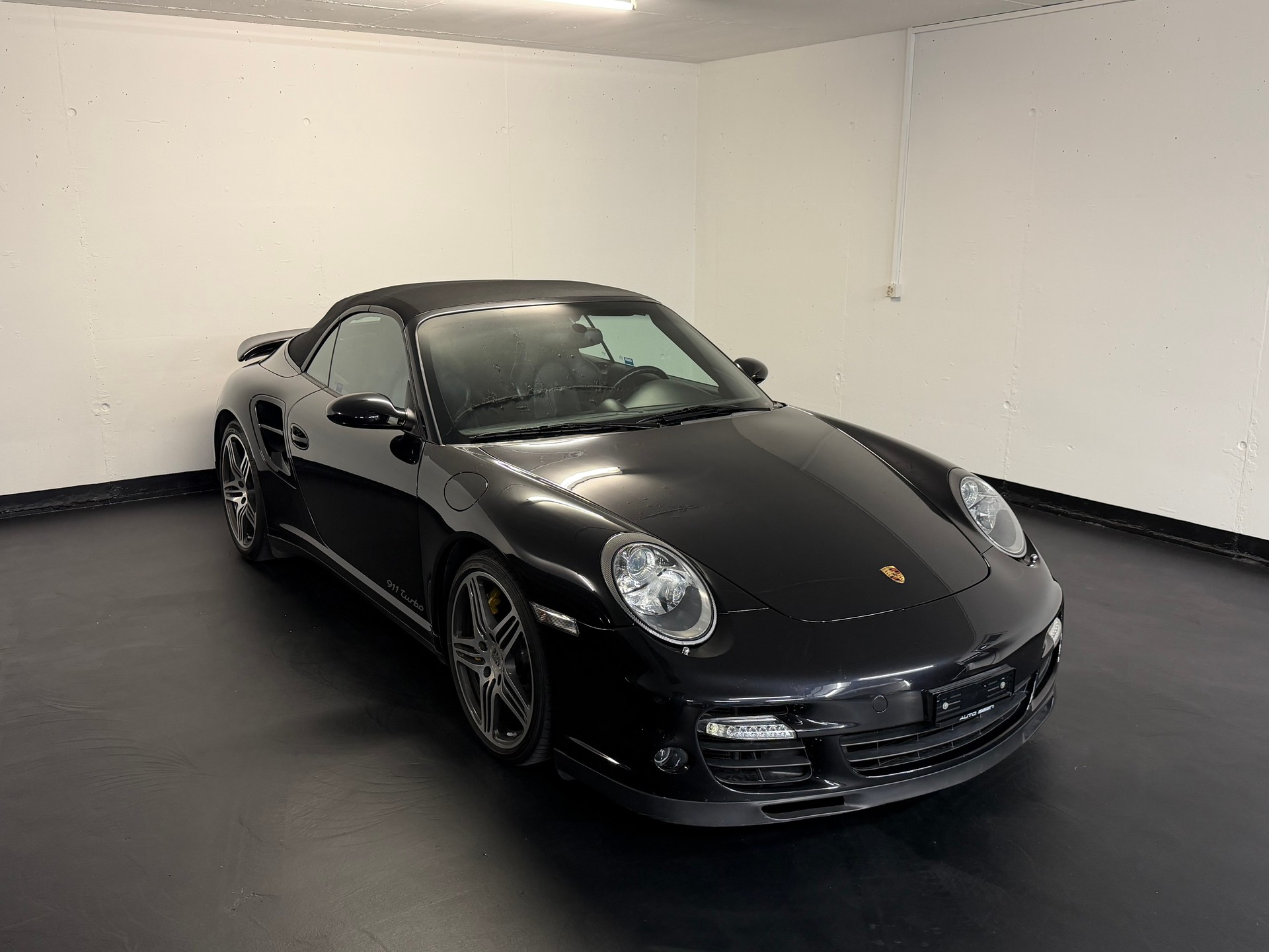 PORSCHE 911 Cabrio Turbo Tiptronic-image-1
