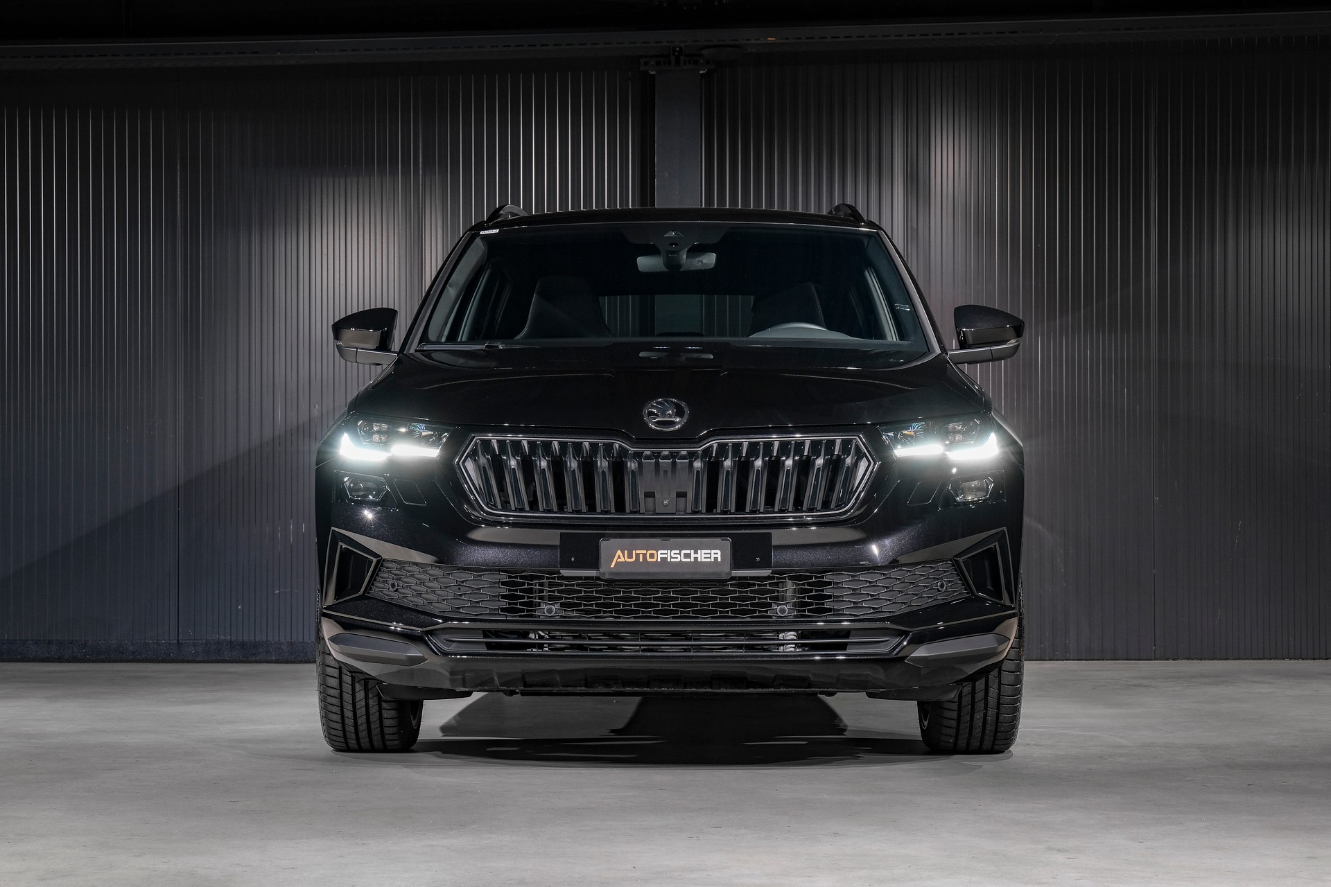 SKODA Karoq 1.5 TSI SportLine DSG-image-2