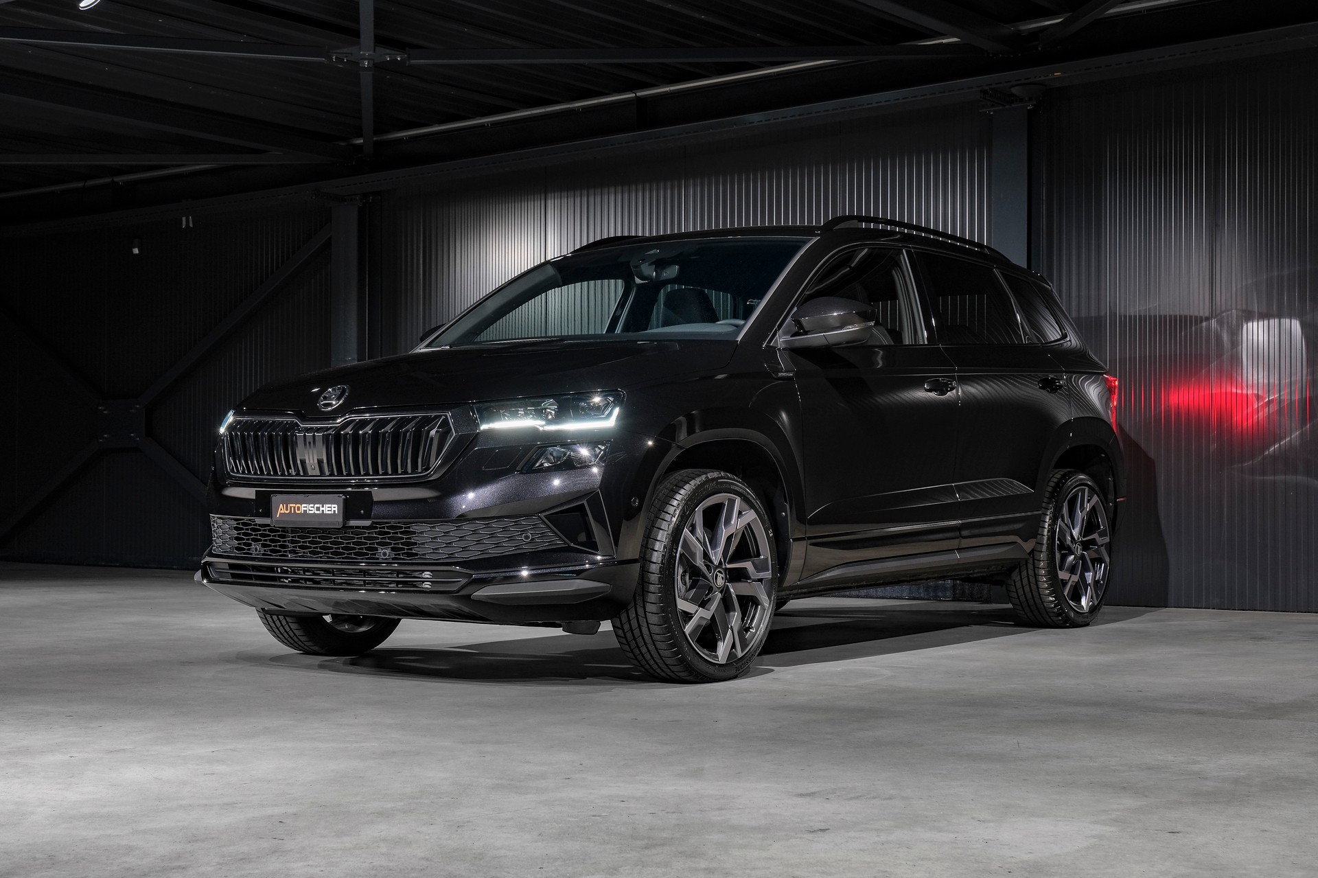 SKODA Karoq 1.5 TSI SportLine DSG-image-3