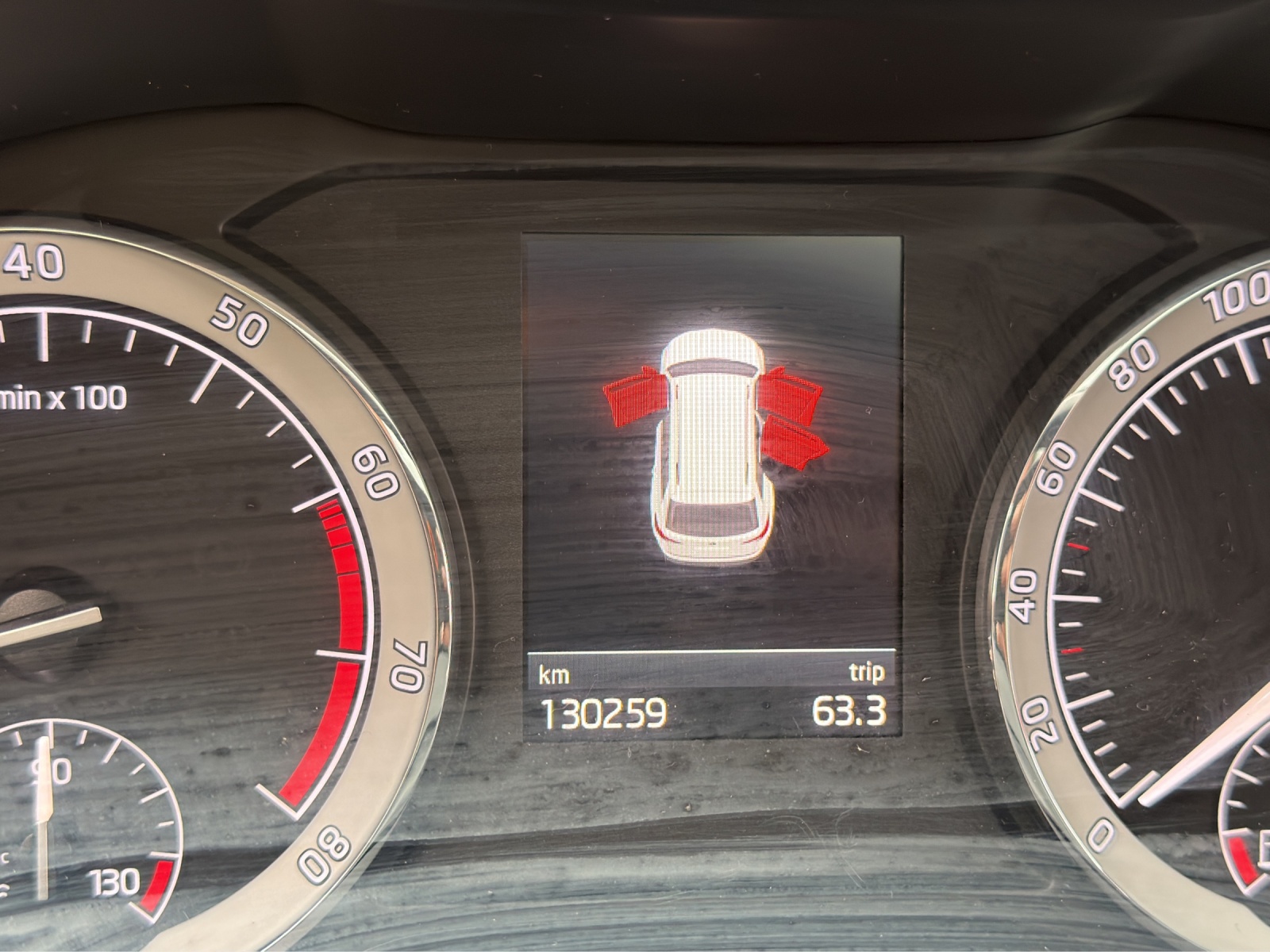 SKODA Kodiaq 2.0 TSI Style DSG 4x4-image-10