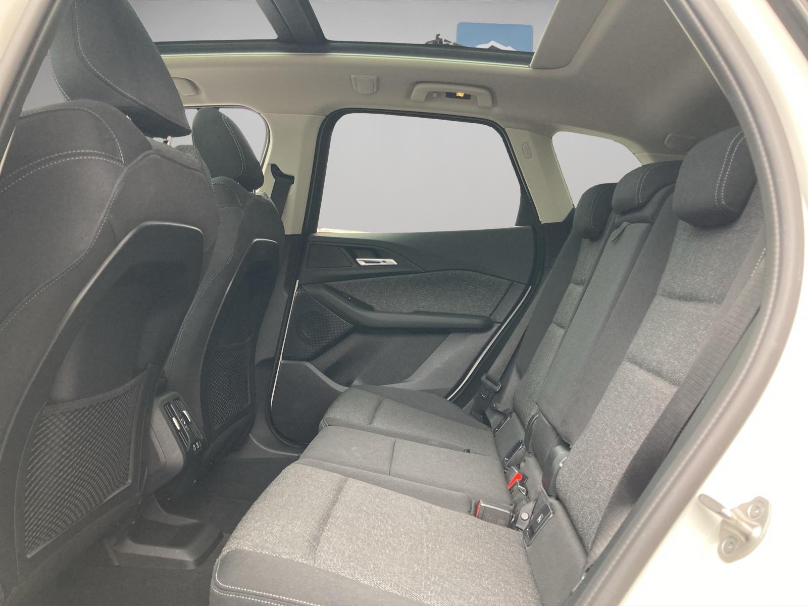 BMW 2er Reihe U06 Active Tourer 223d xDrive-image-9