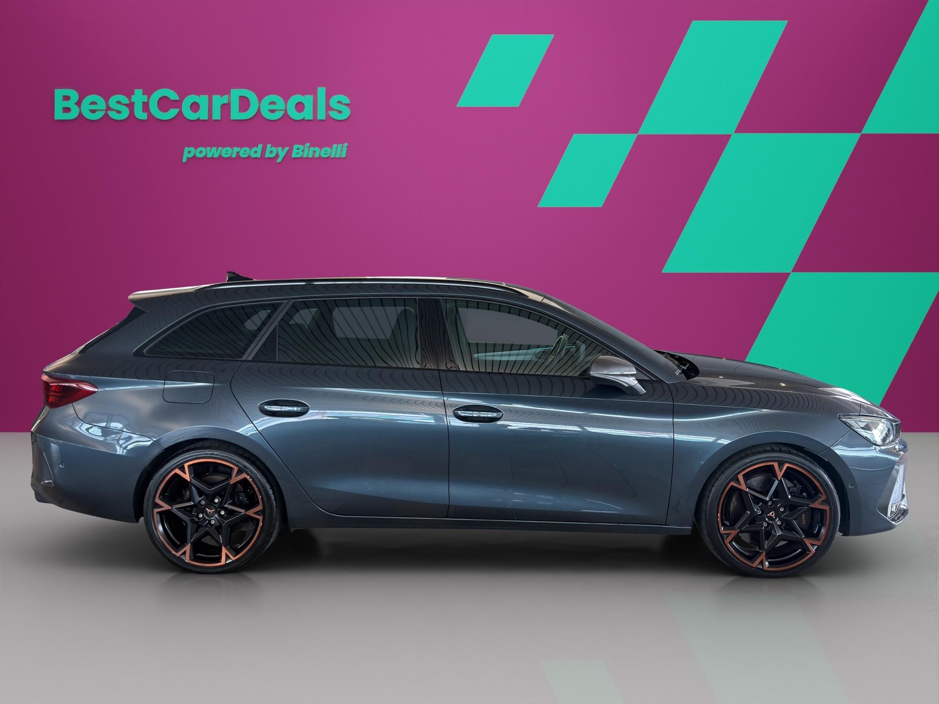 CUPRA Leon ST 2.0 TSI 333 VZ 4Drive DSG-image-1