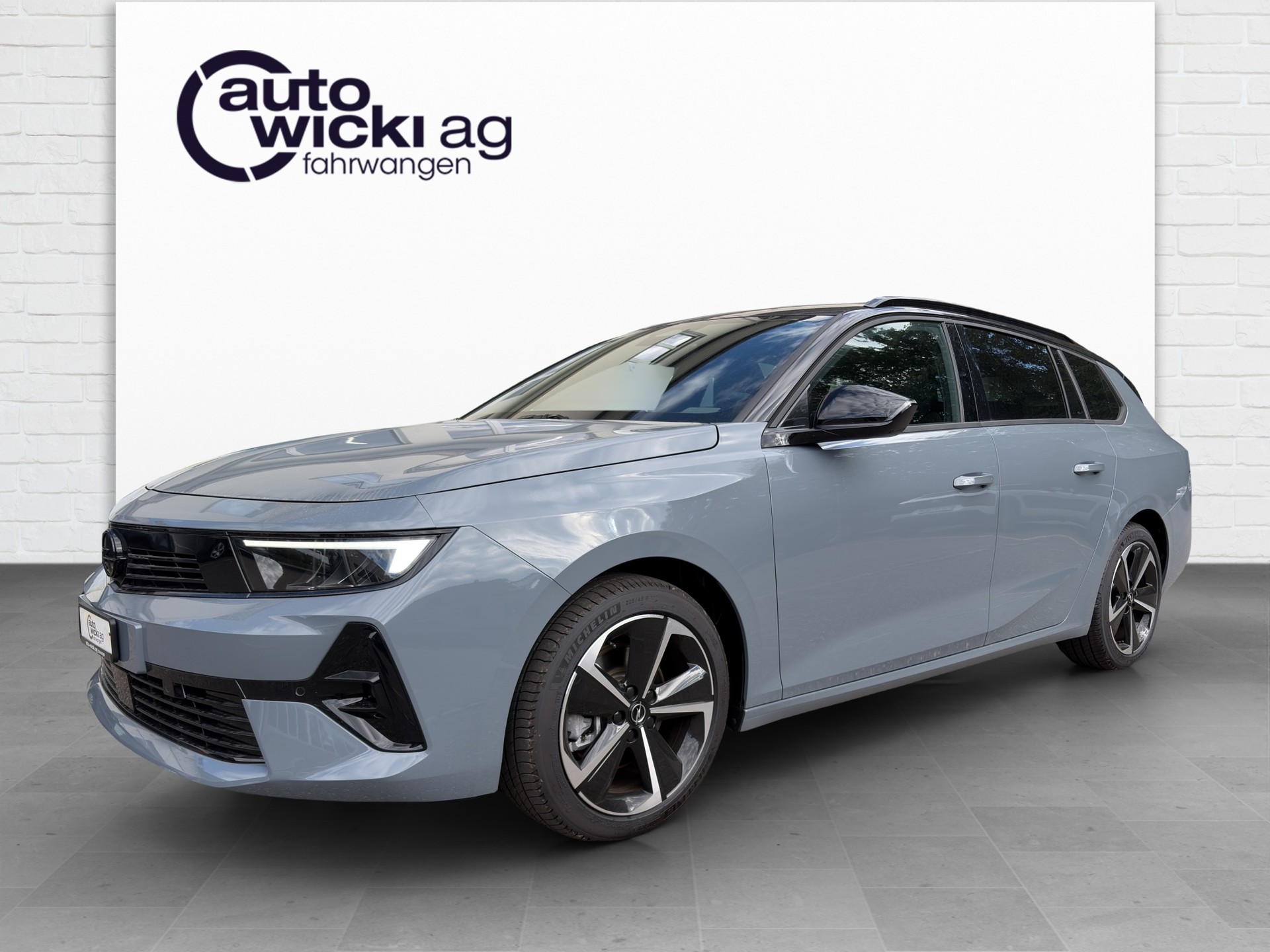 OPEL Astra Sports Tourer 1.2i Turbo GS A-image-0