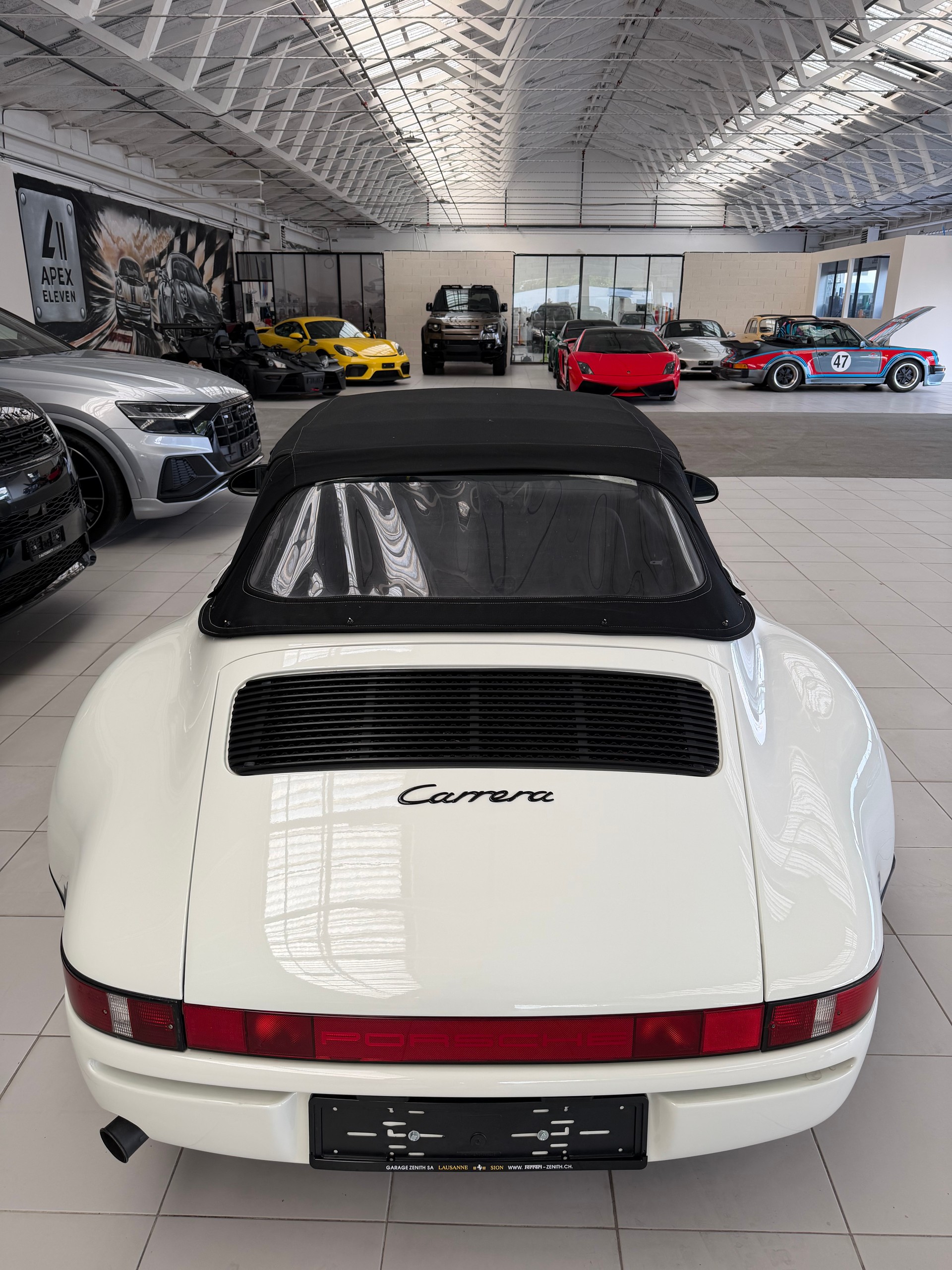 PORSCHE 911 Carrera Cabrio-image-1