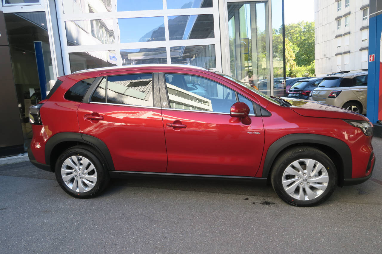SUZUKI S-Cross 1.4 T Piz Sulai Hybrid 4x4-image-1