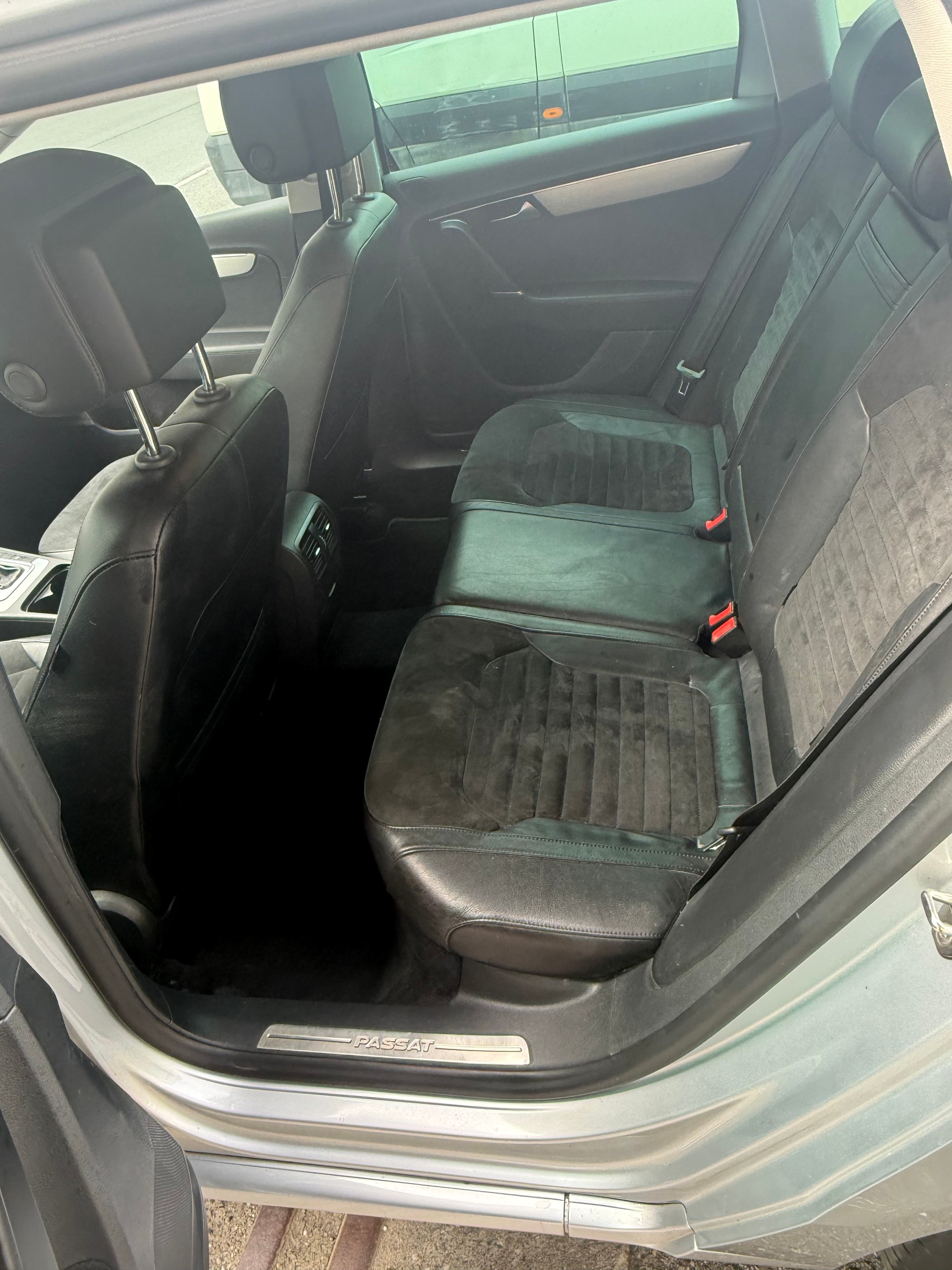 VW Passat Variant 2.0 TDI BMT Comfortline DSG-image-10