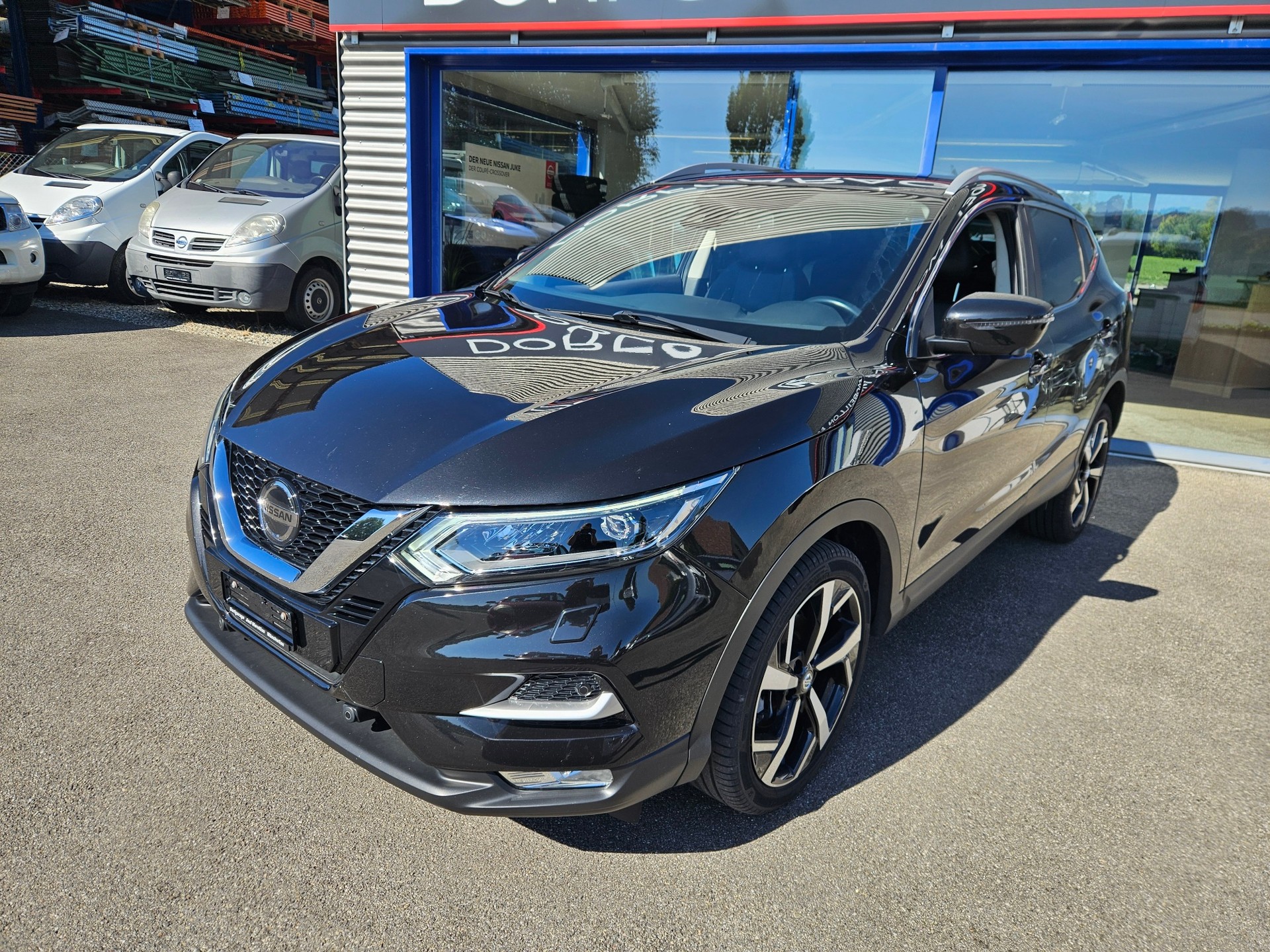 NISSAN Qashqai 1.3 DIG-T tekna DCT-image-0