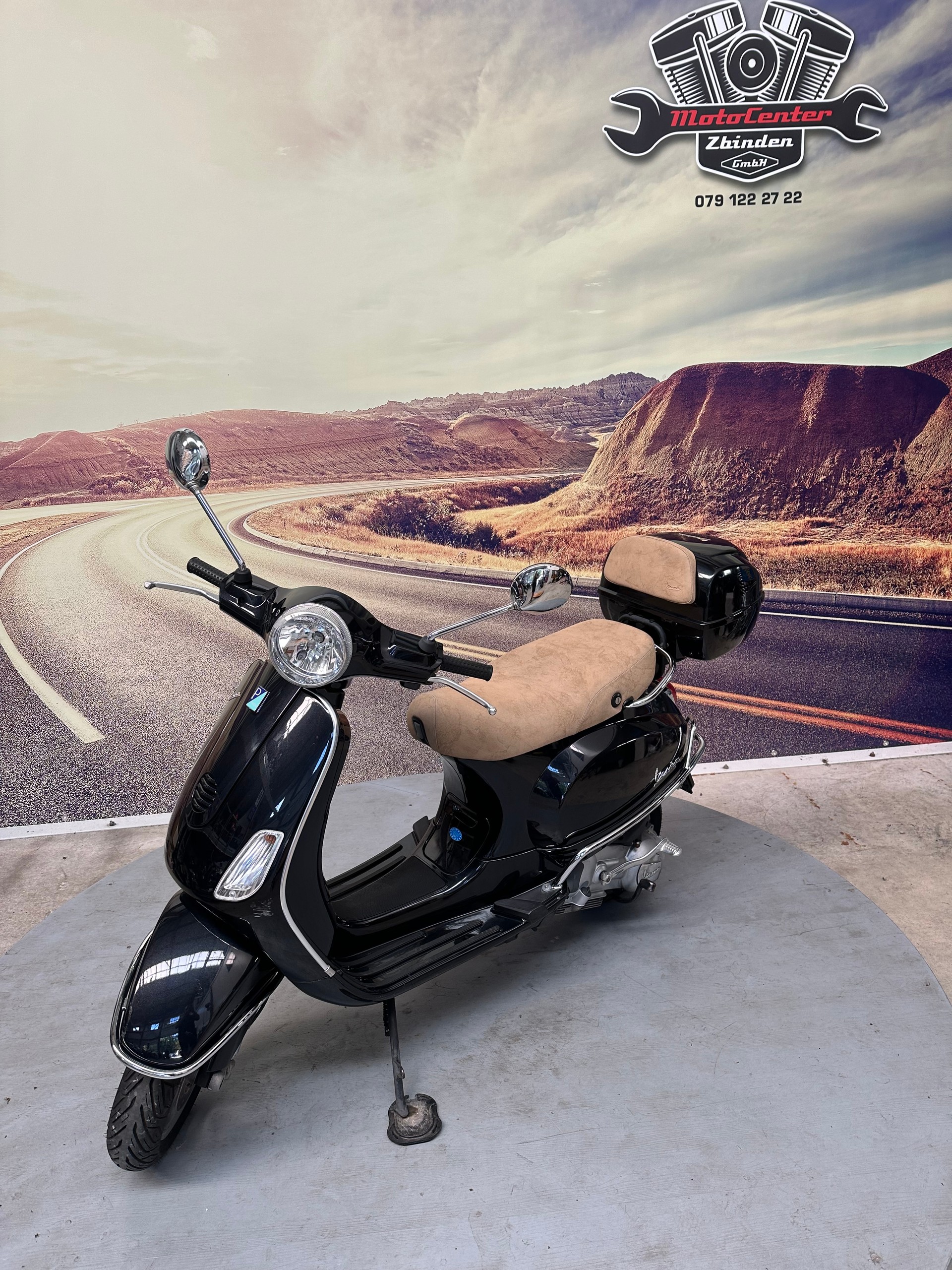 PIAGGIO Vespa LX-showroom-element-3