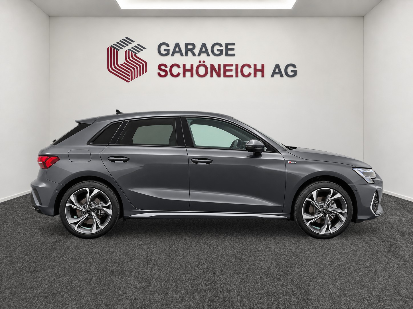 AUDI A3 Sportback 35 TFSI S Line S-Tronic-image-3