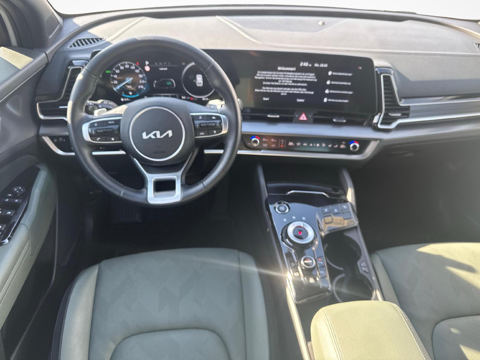 KIA Sportage 1.6 T-GDi PHEV Power Edition-image-8