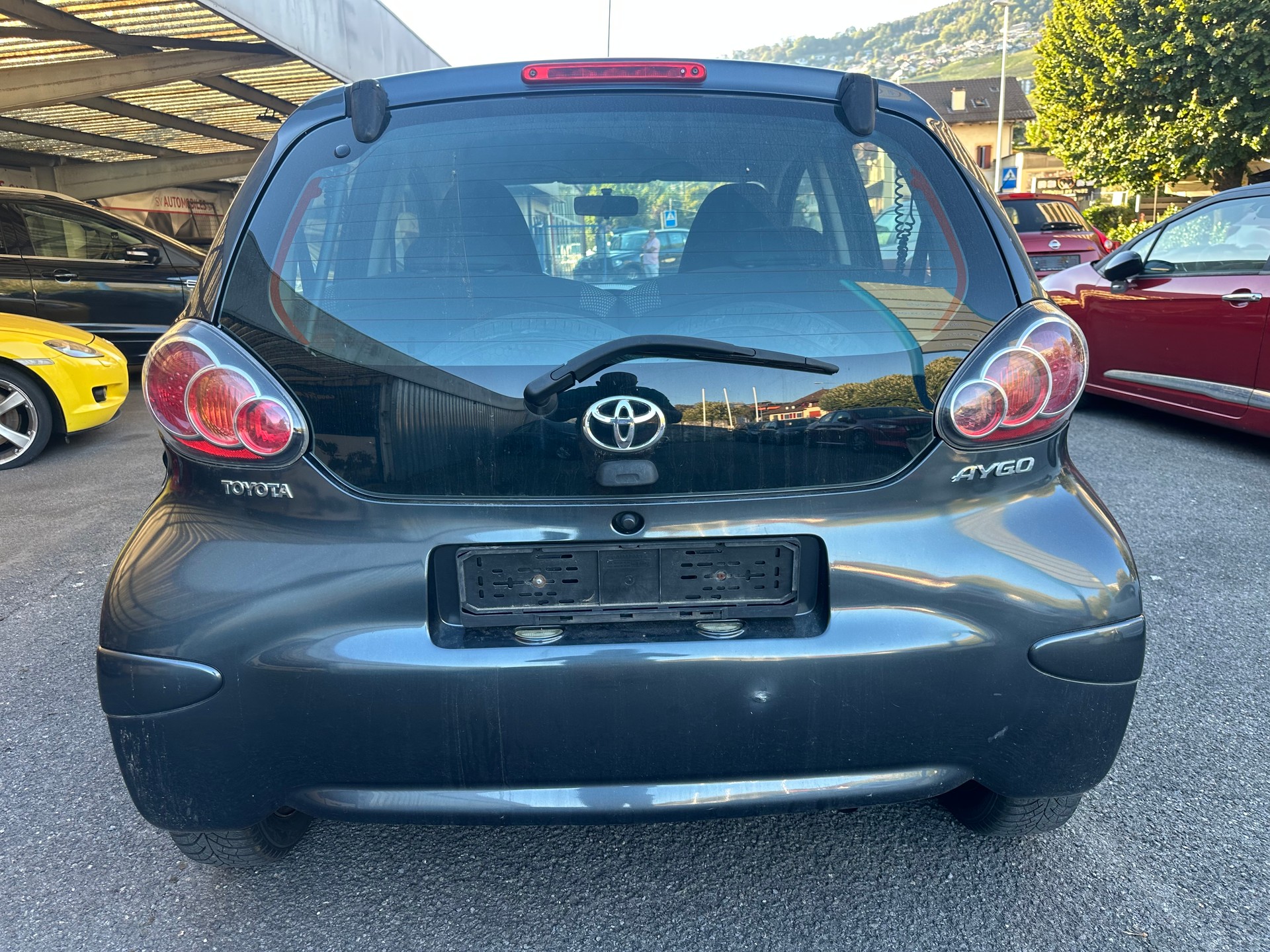 TOYOTA Aygo 1.0 Linea Sol-image-5
