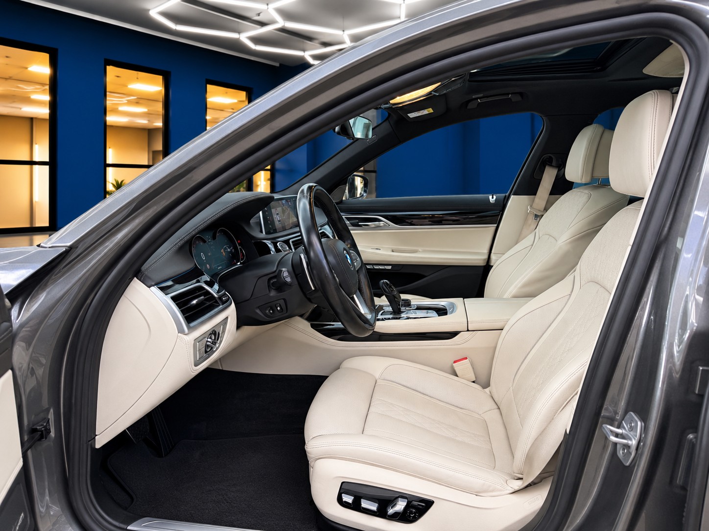 BMW 740d xDrive Steptronic-image-7