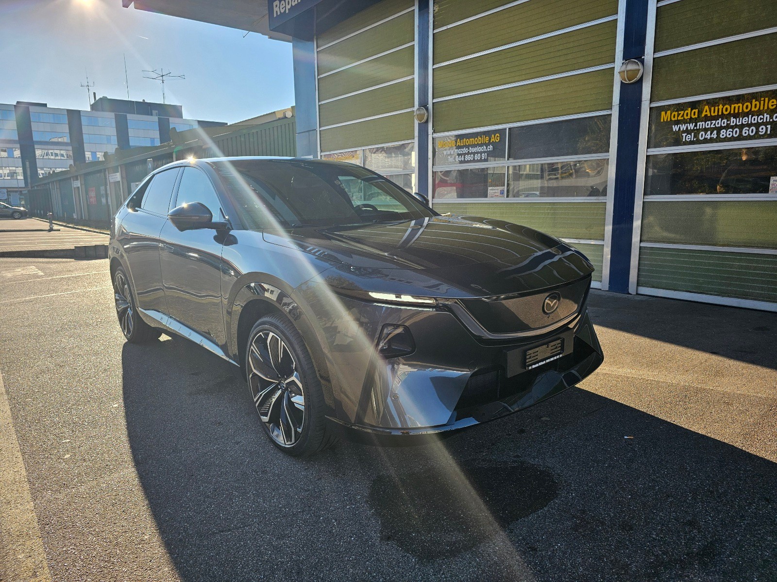 MAZDA CX-6e Takumi-image-5