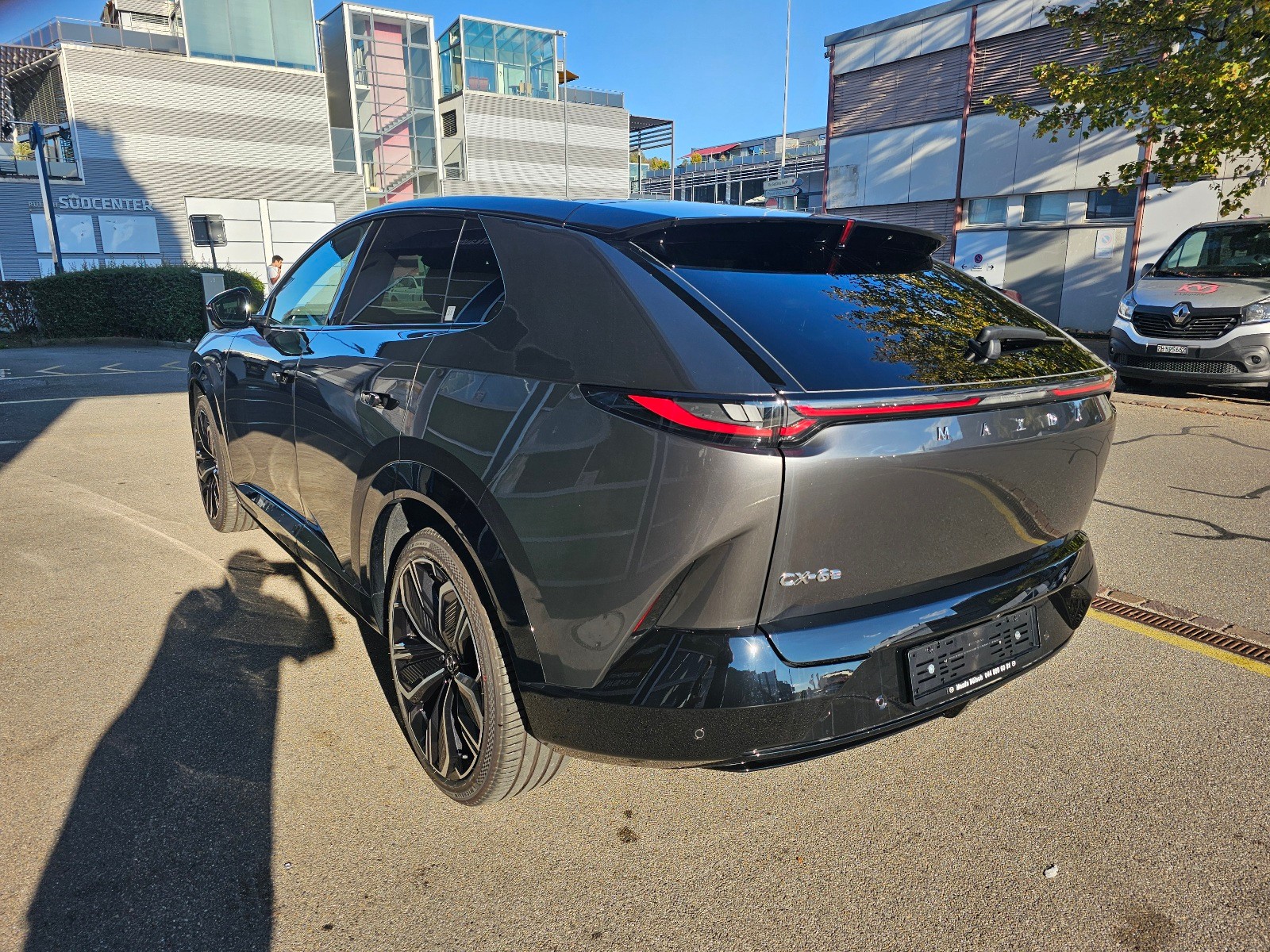 MAZDA CX-6e Takumi-image-6