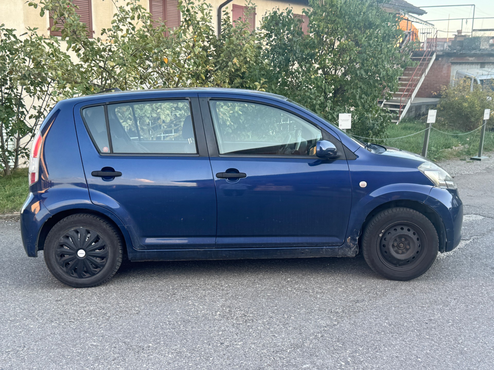 DAIHATSU Sirion 1.3-image-1