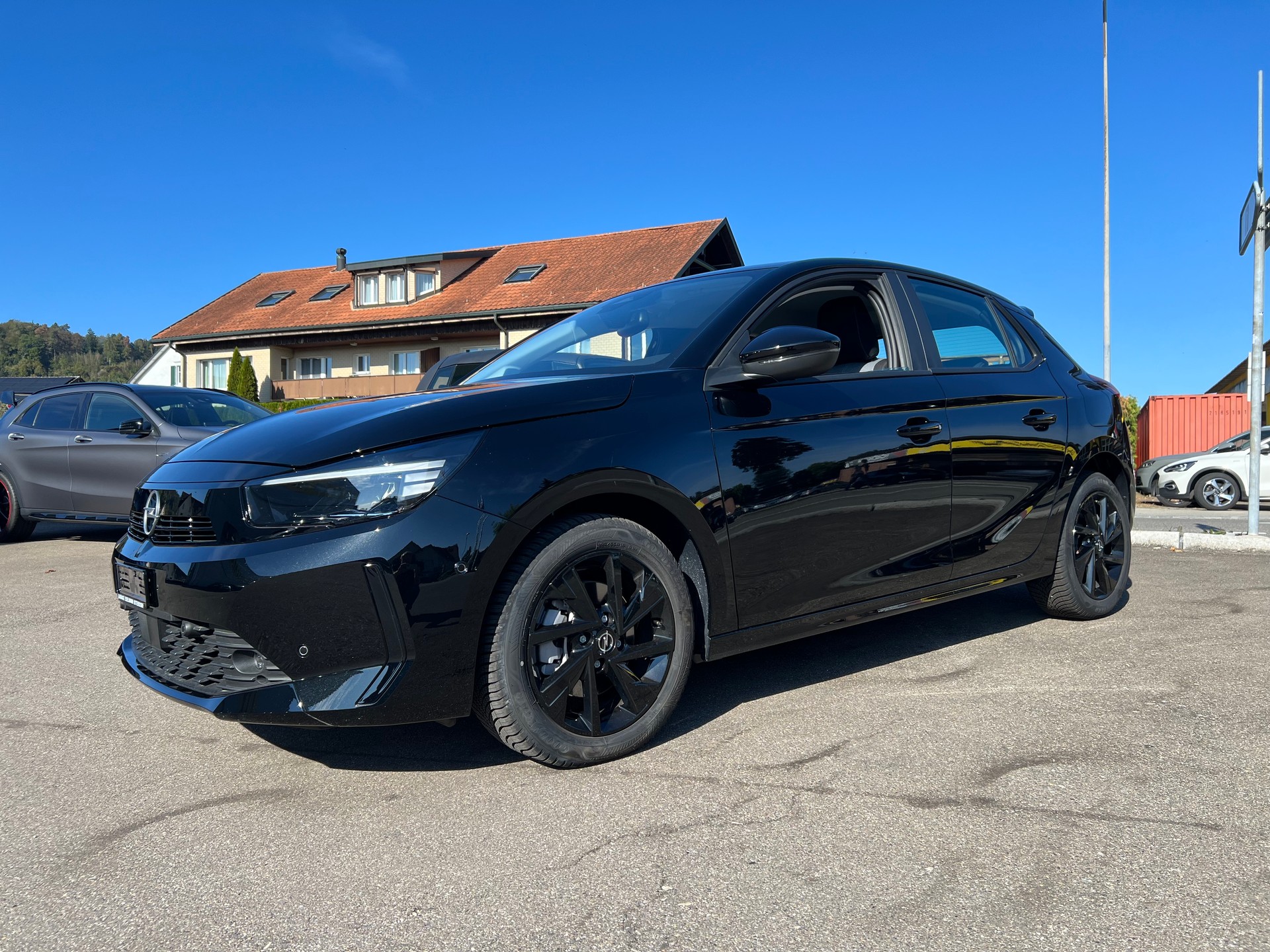 OPEL Corsa 1.2 MHEV Energize your life Schwarz-image-0