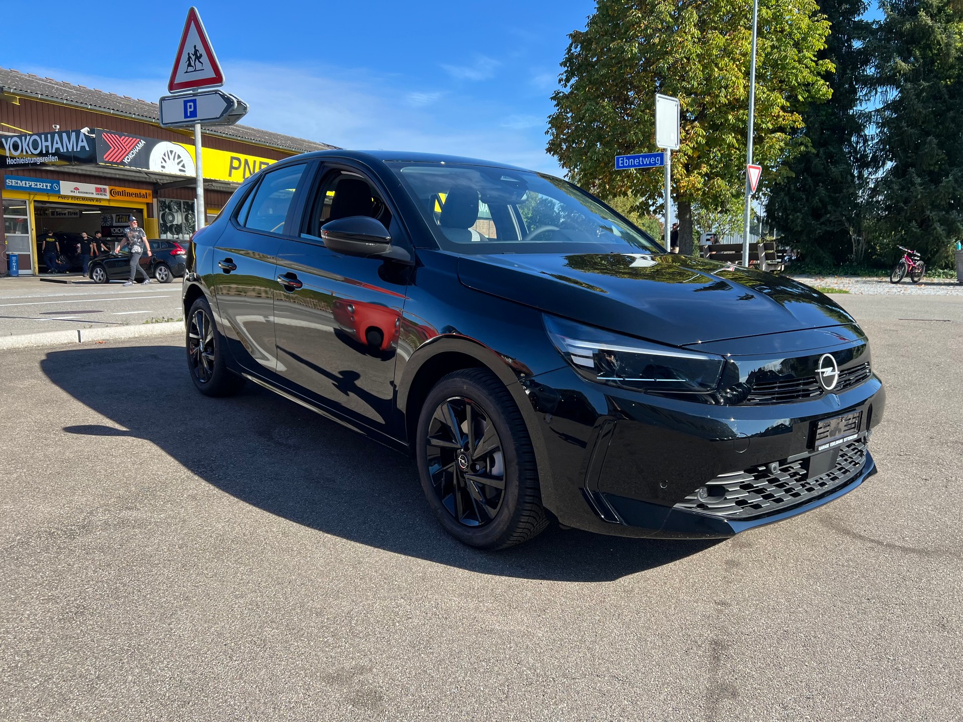 OPEL Corsa 1.2 MHEV Energize your life Schwarz-image-5