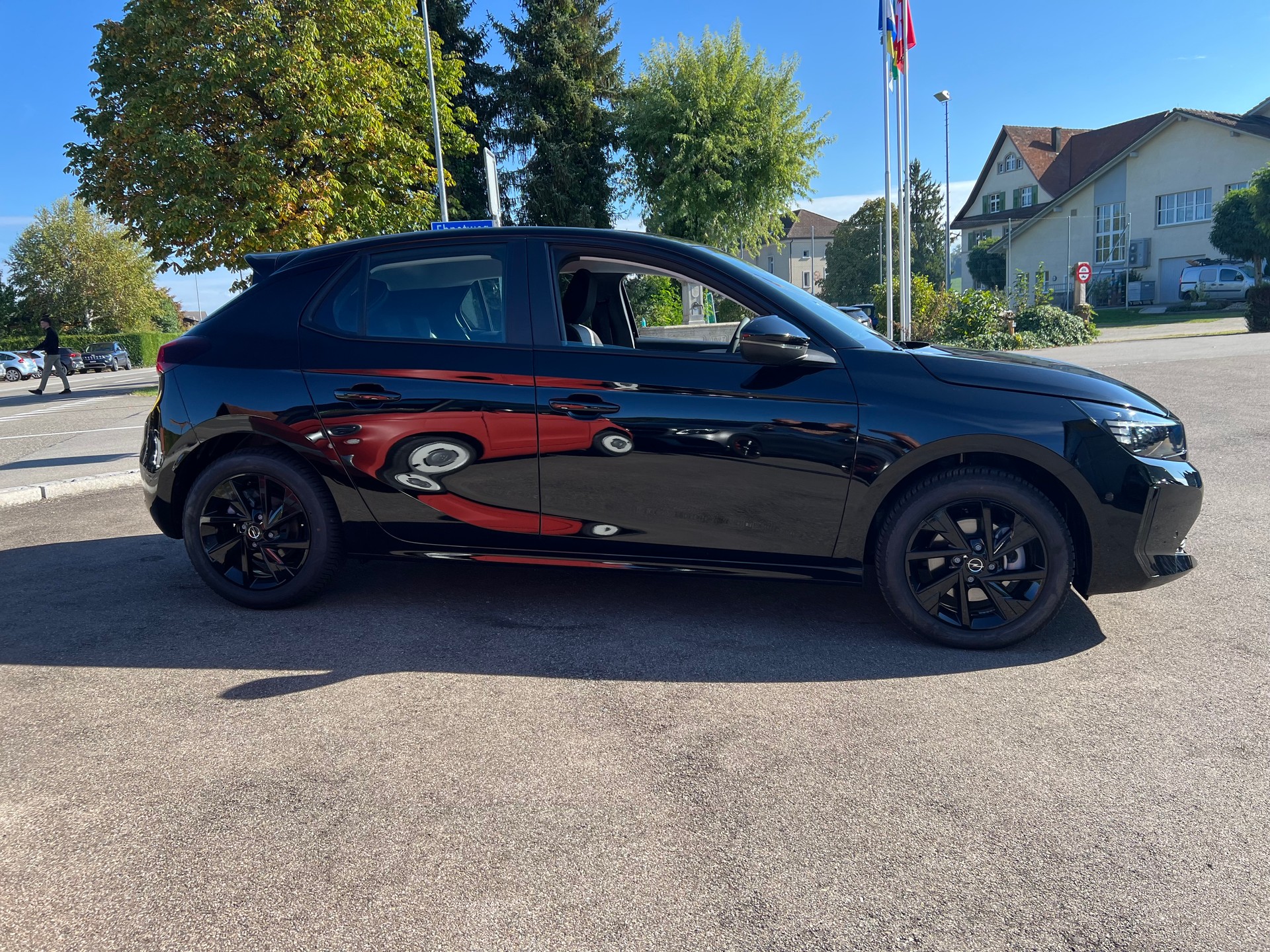 OPEL Corsa 1.2 MHEV Energize your life Schwarz-image-7