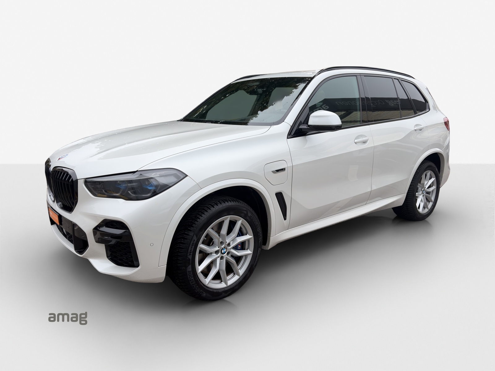 BMW X5 xDrive45e M Sport Steptronic-image-0