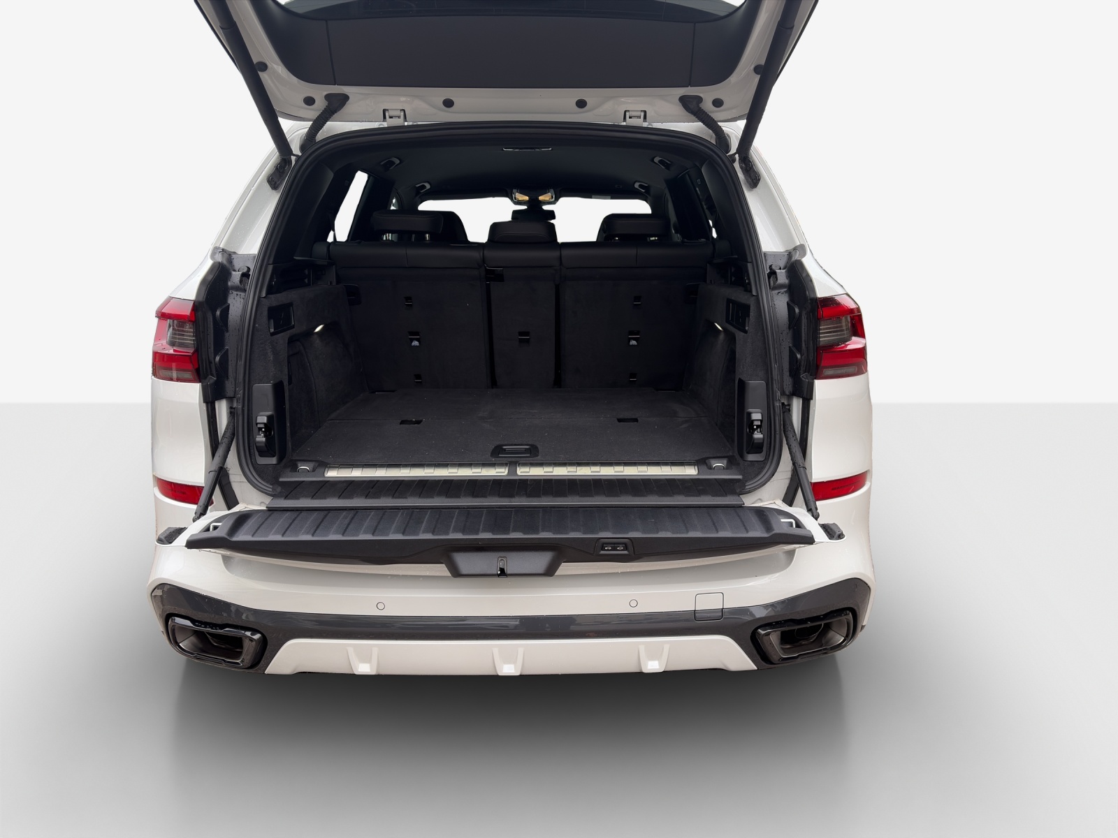BMW X5 xDrive45e M Sport Steptronic-image-13