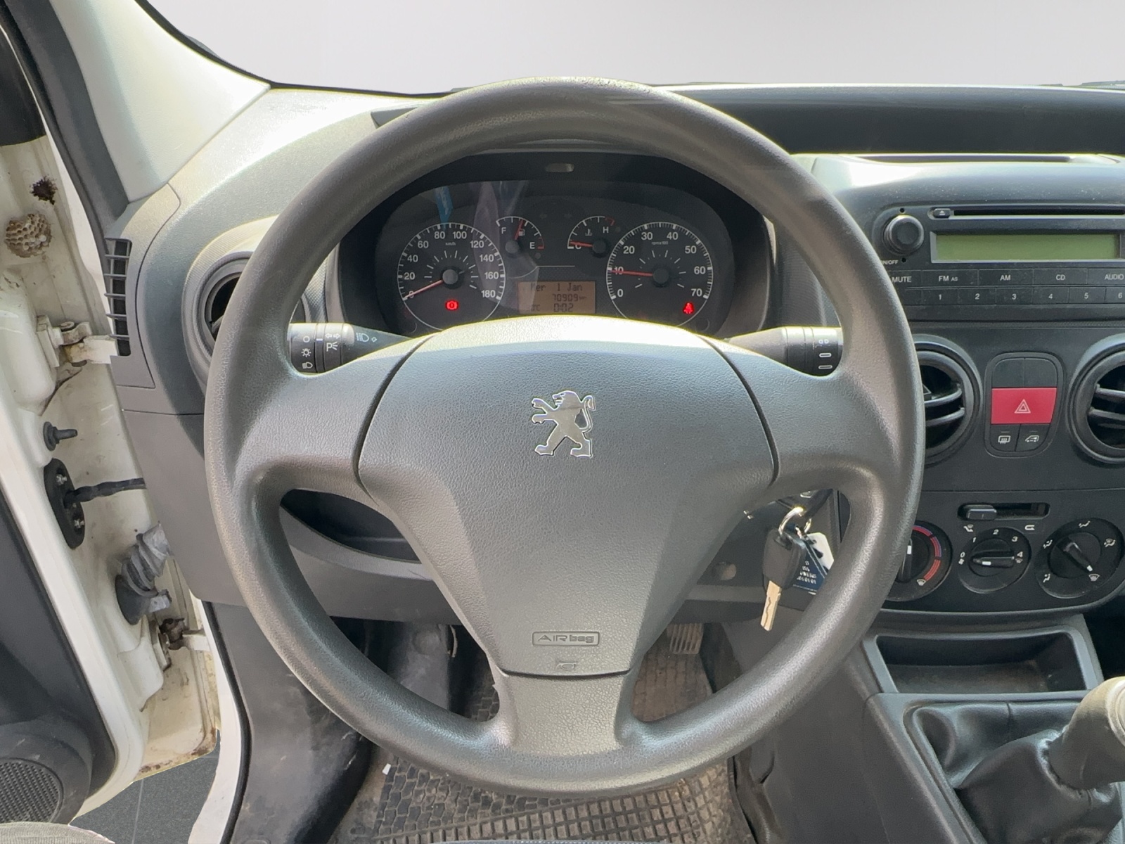 PEUGEOT Bipper 1.4i " BAS DE CAISSE AVEC ROUILLE "-image-10