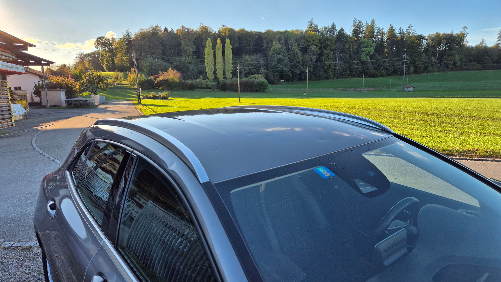 MERCEDES-BENZ GLA 200-image-2
