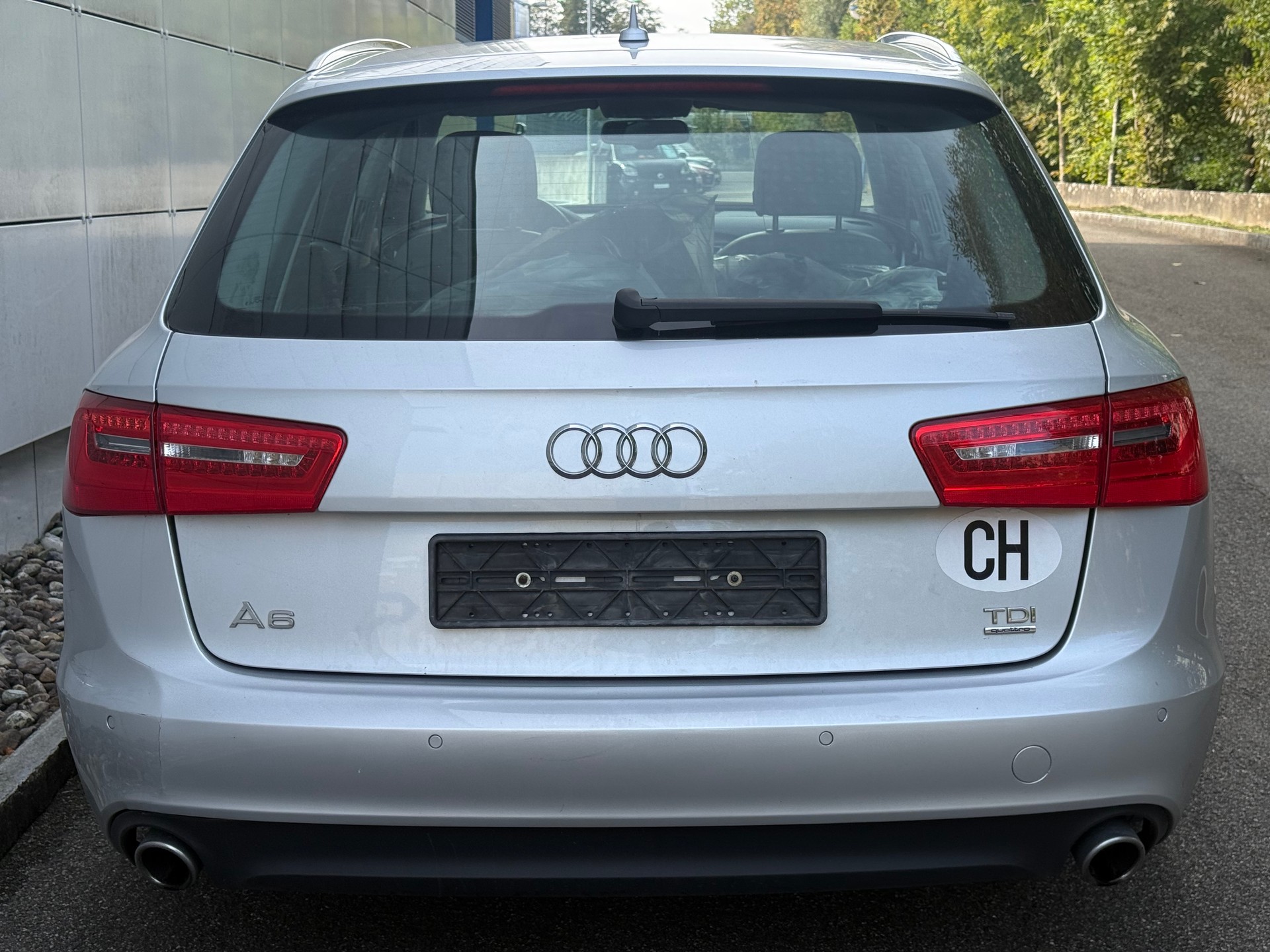 AUDI A6 Avant 3.0 TDI V6 quattro S-tronic-image-3
