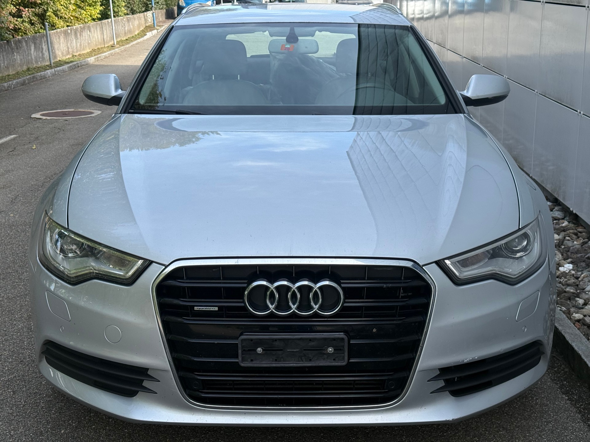 AUDI A6 Avant 3.0 TDI V6 quattro S-tronic-image-1