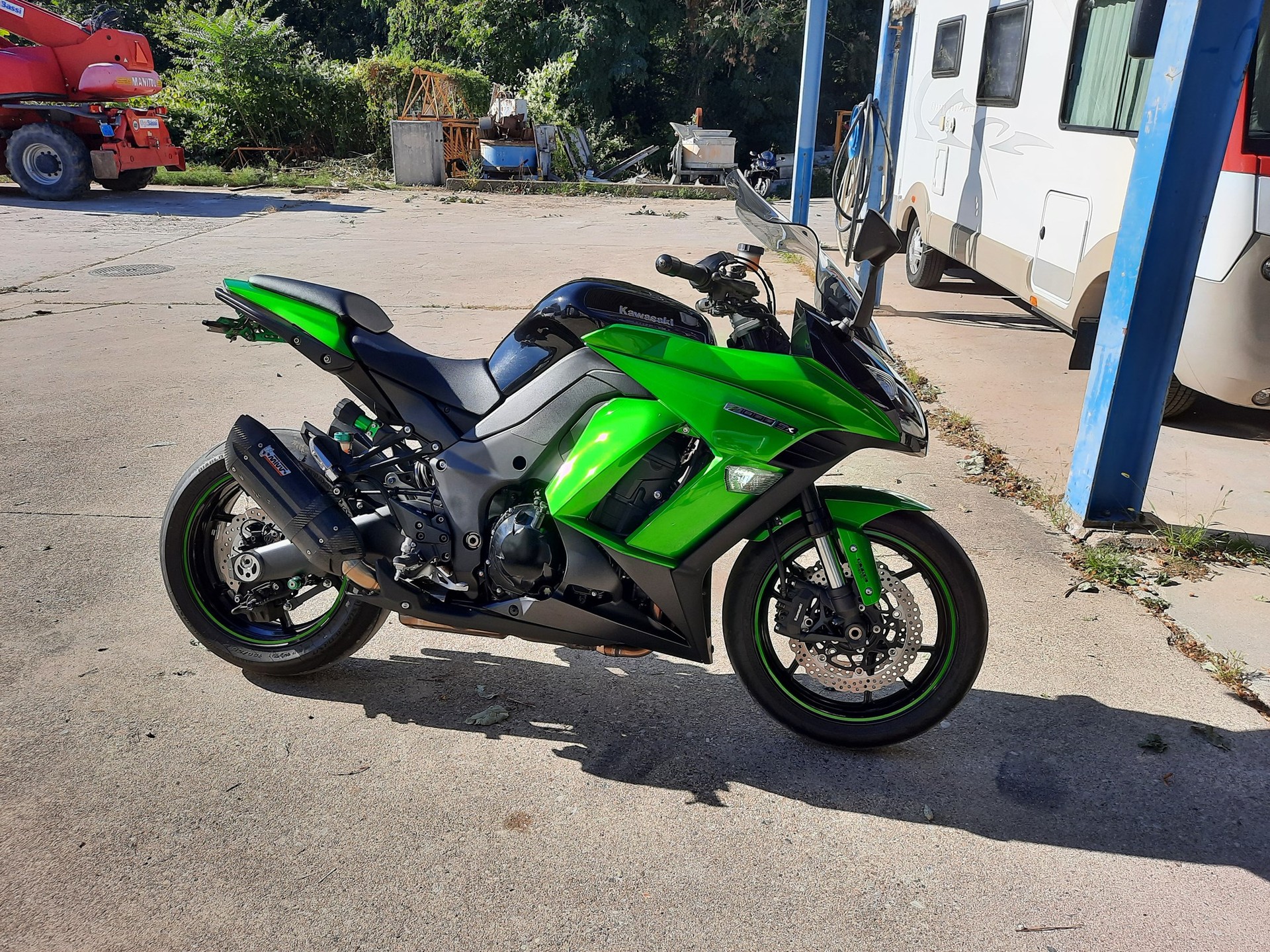 KAWASAKI Z 1000 SX ABS-showroom-element-1
