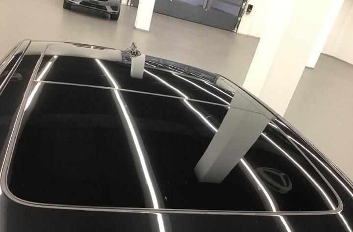 BMW M760Li xDrive Steptronic-image-6