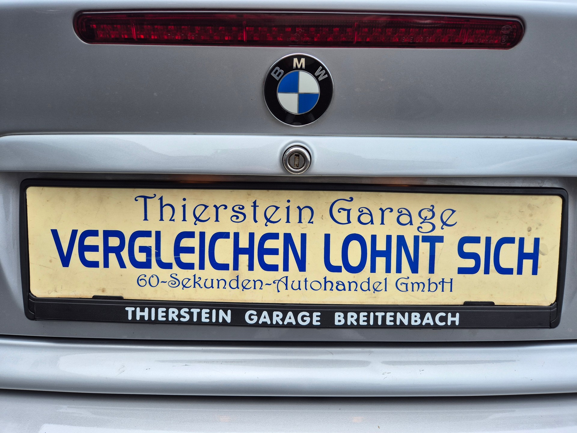 BMW 328i A Cabrio-image-31