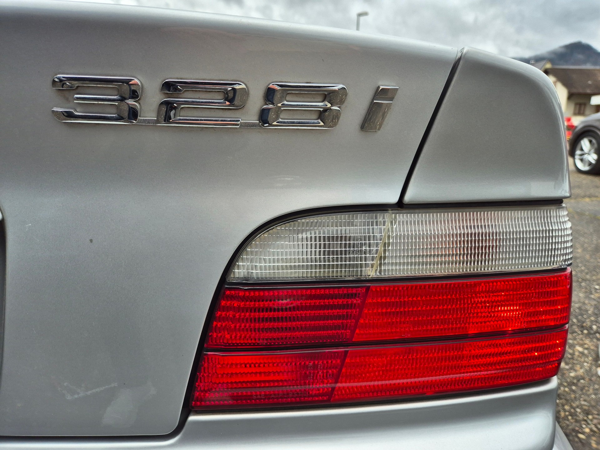 BMW 328i A Cabrio-image-30