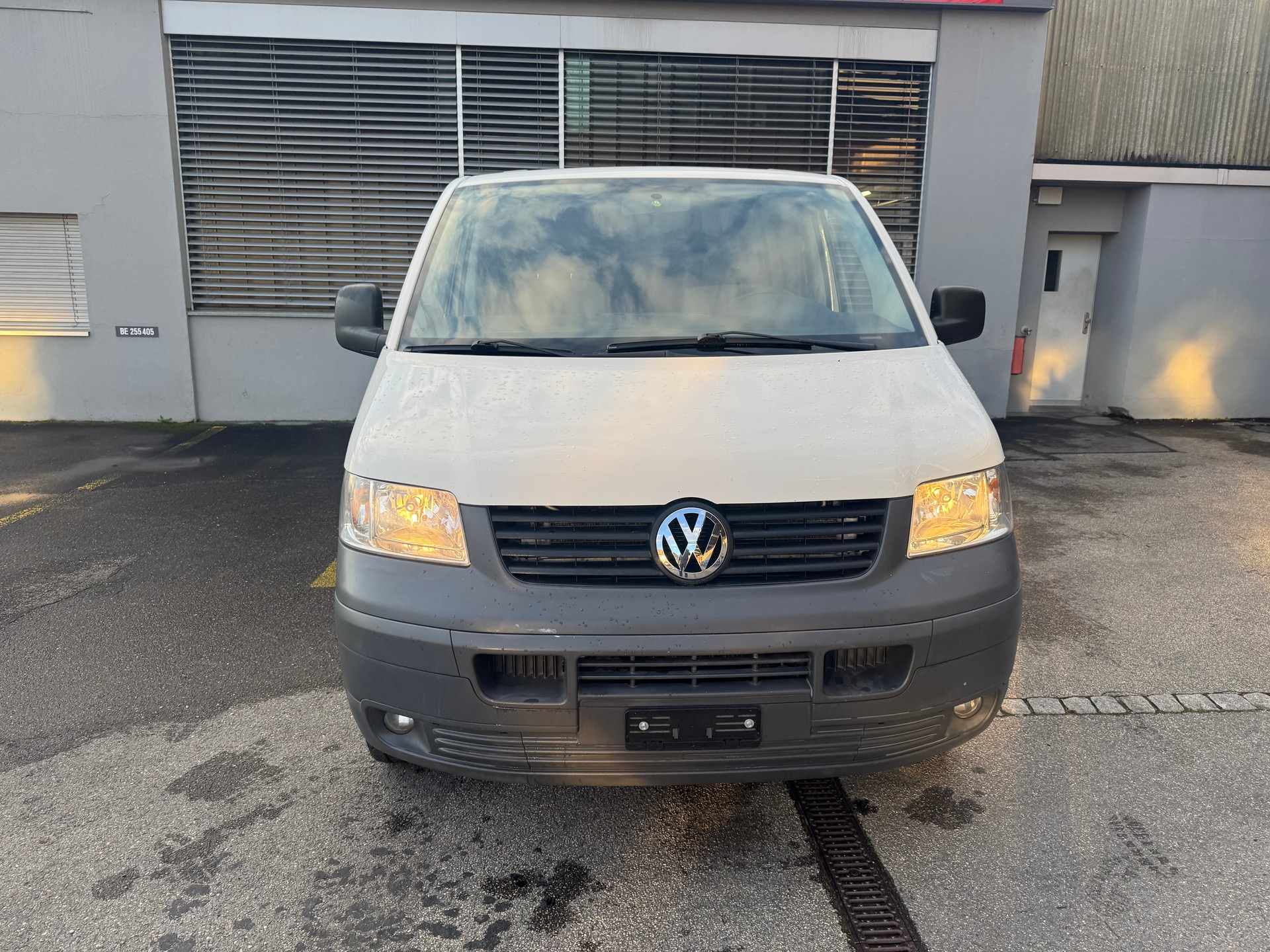 VW Vw T5 2.5 TDI Automat-image-0