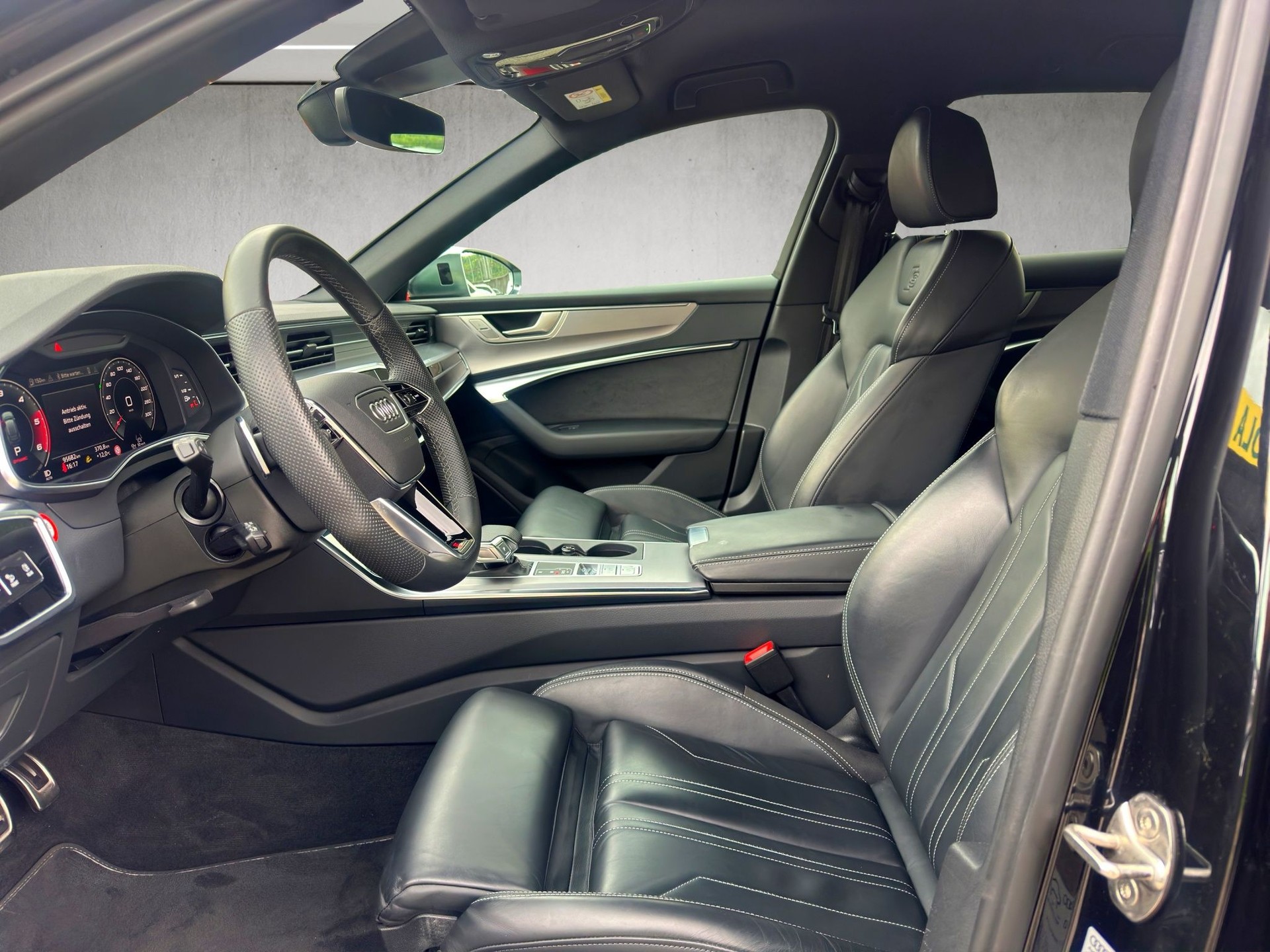 AUDI S6 Avant 3.0 TDI quattro tiptronic-image-9