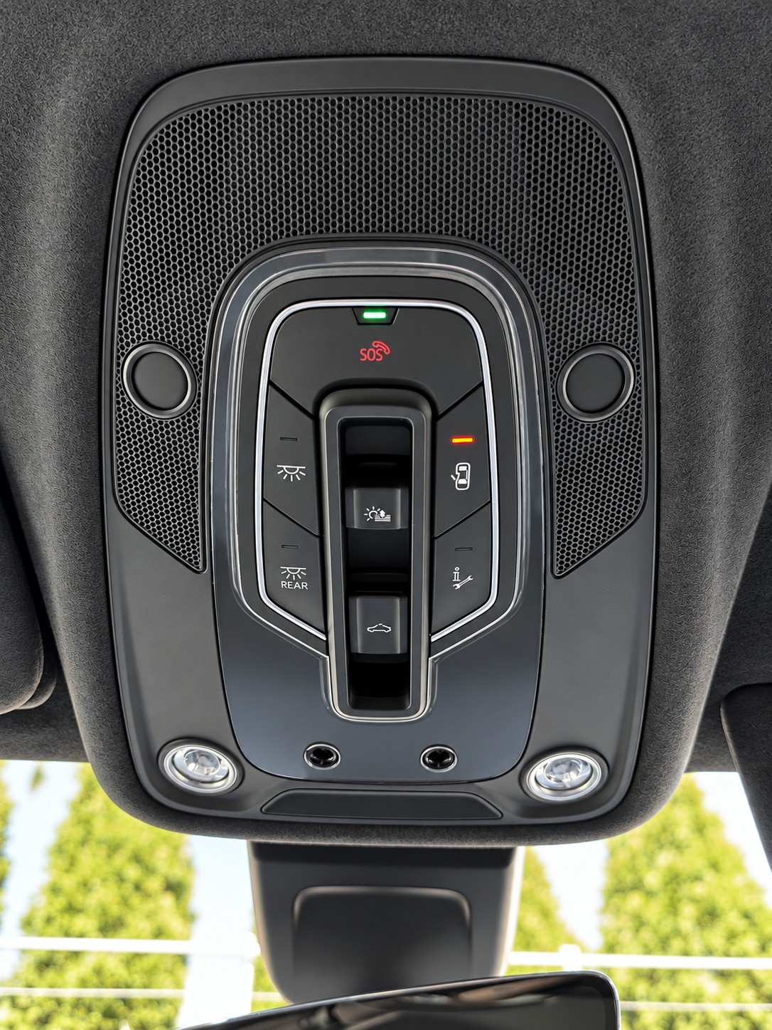 AUDI SQ7 4.0 TDI quattro tiptronic-image-9
