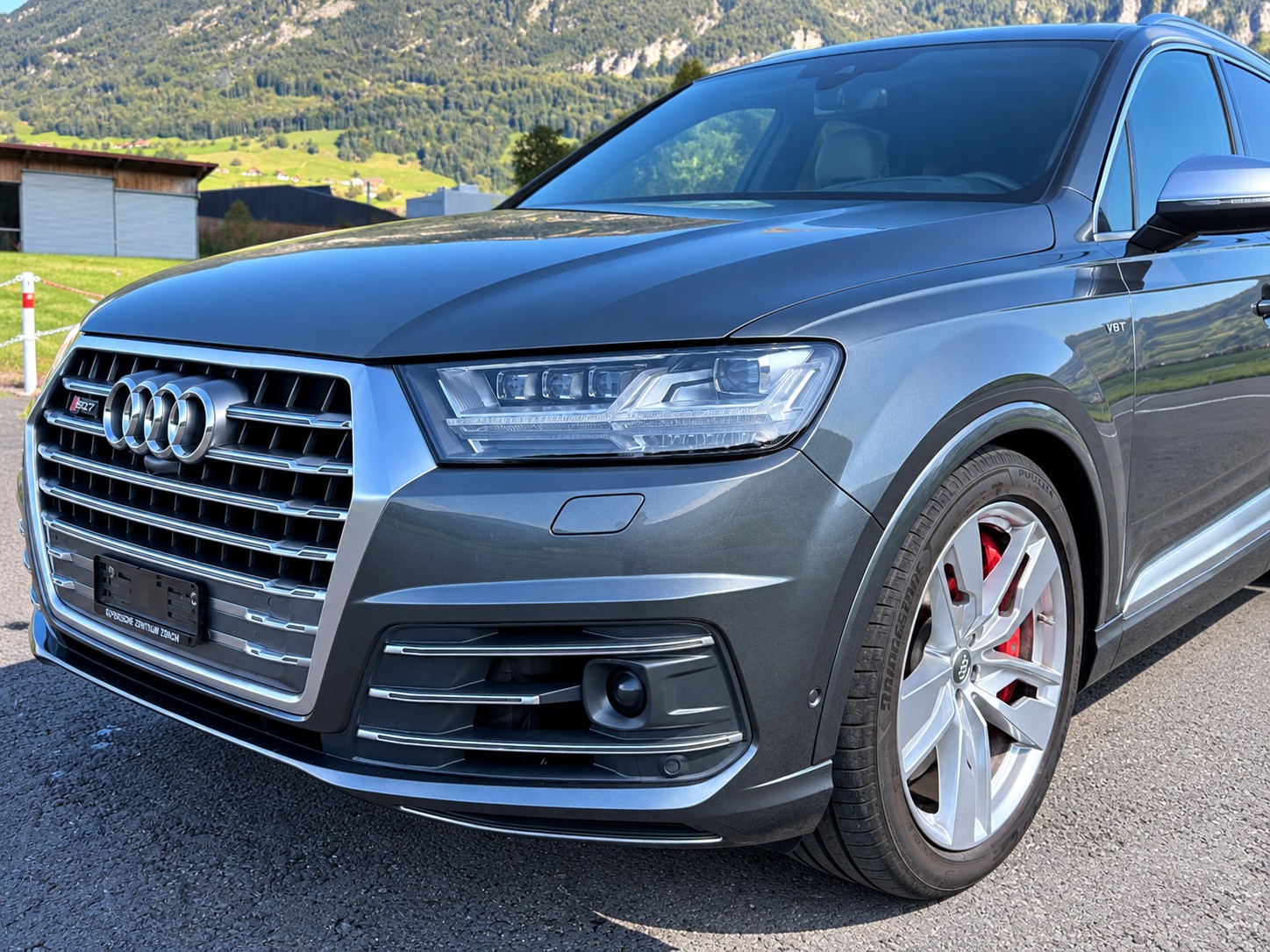 AUDI SQ7 4.0 TDI quattro tiptronic-image-2