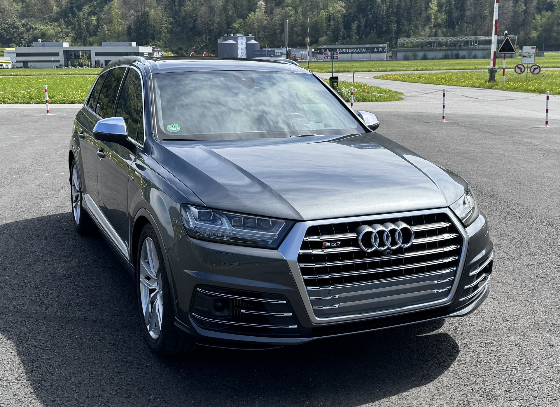 AUDI SQ7 4.0 TDI quattro tiptronic-image-0