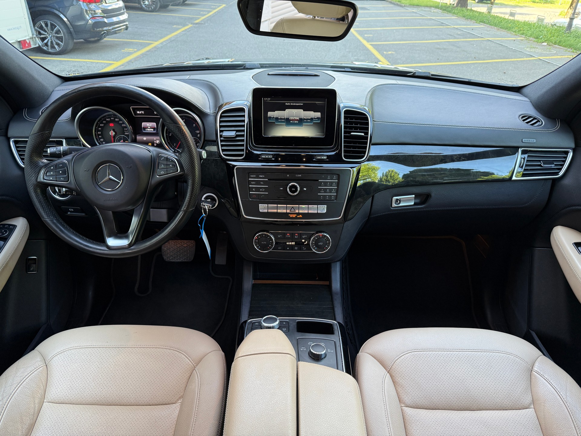 MERCEDES-BENZ GLE Coupé 350 d 4Matic 9G-Tronic-image-6