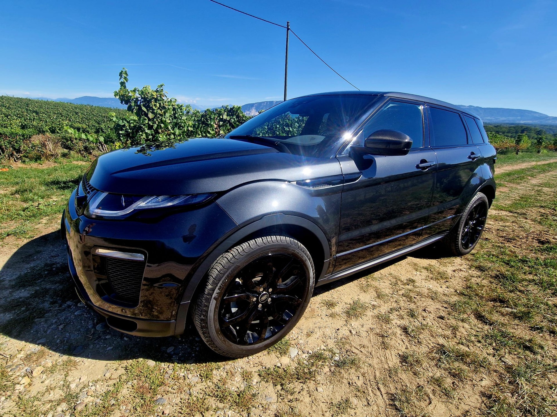 LAND ROVER Range Rover Evoque 2.0 Si4 SE Dynamic AT9-image-1