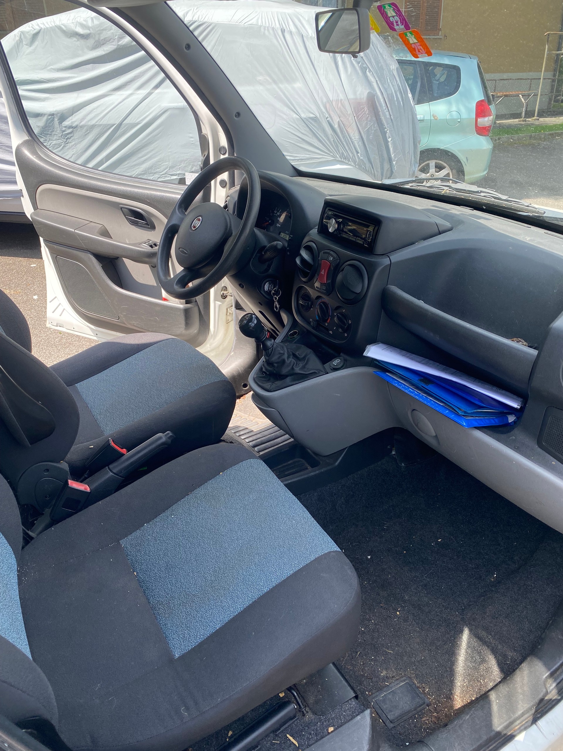 FIAT Doblò 1.6 Narural Power Cargo Swiss-image-1