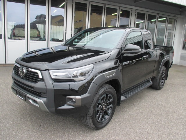 TOYOTA Hilux 2.8D-4D Invincible X- Cab 4x4 A-image-0