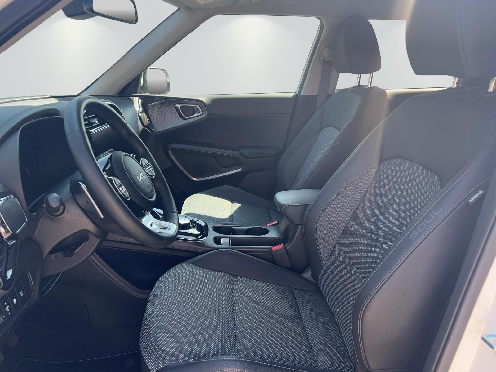 KIA e-Soul Style-image-5