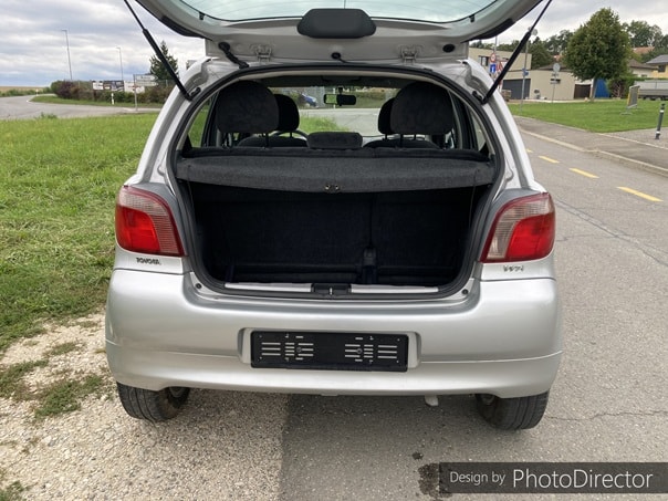 TOYOTA Yaris 1.3 Linea Sol-image-12