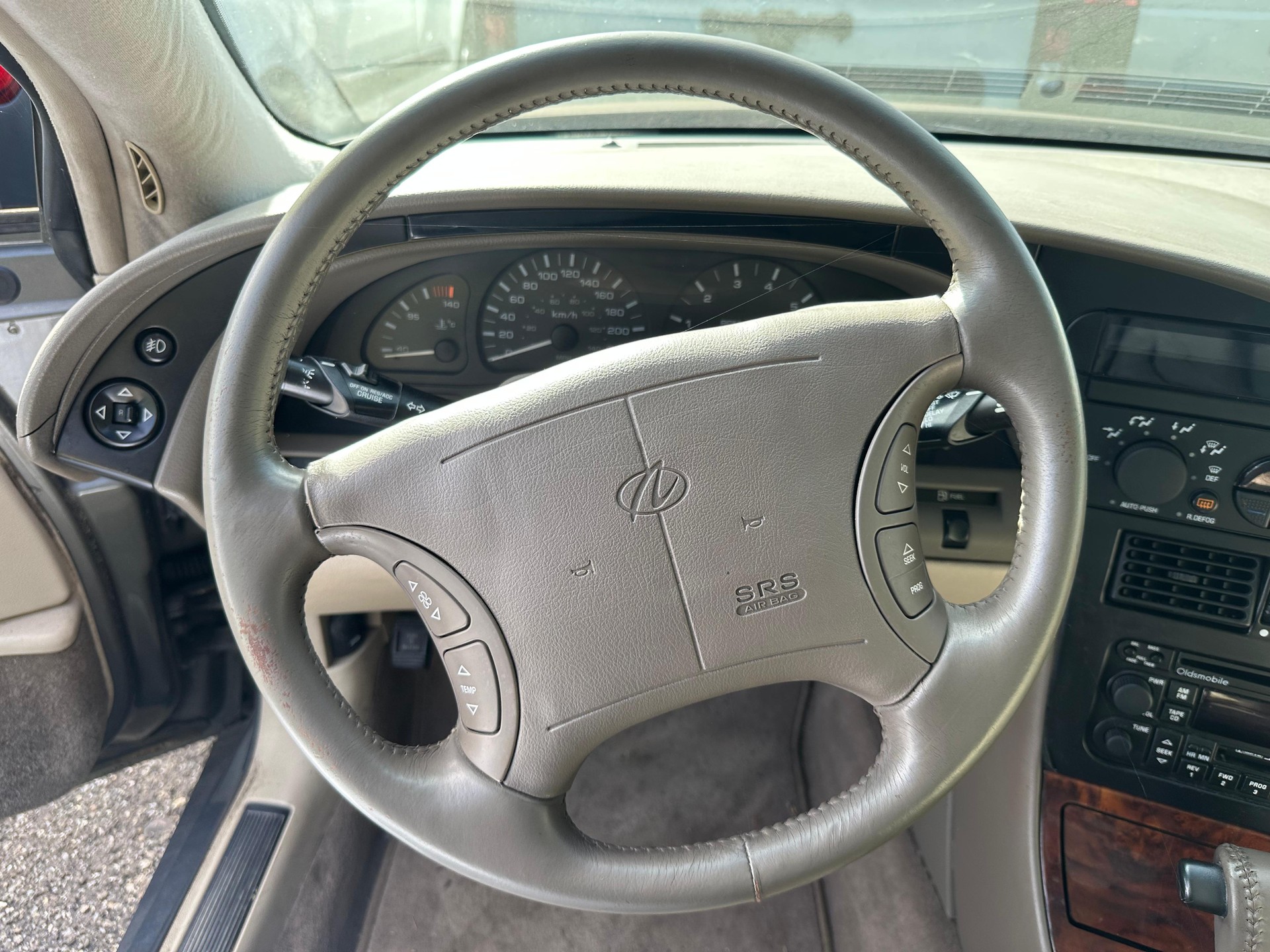 OLDSMOBILE Aurora-image-4