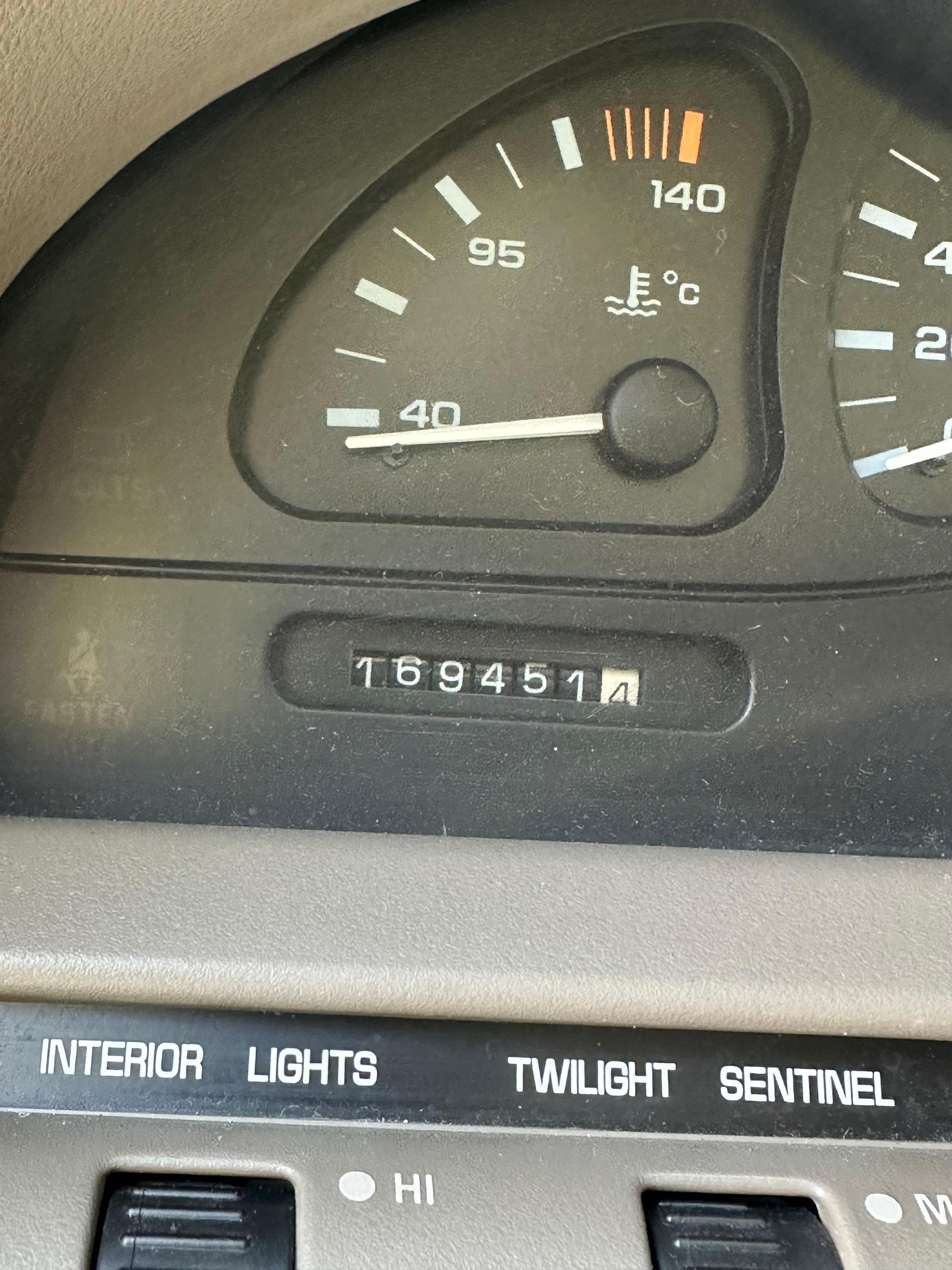 OLDSMOBILE Aurora-image-6