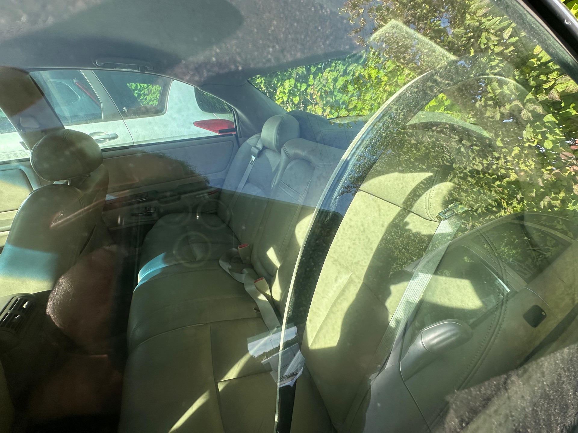 OLDSMOBILE Aurora-image-9