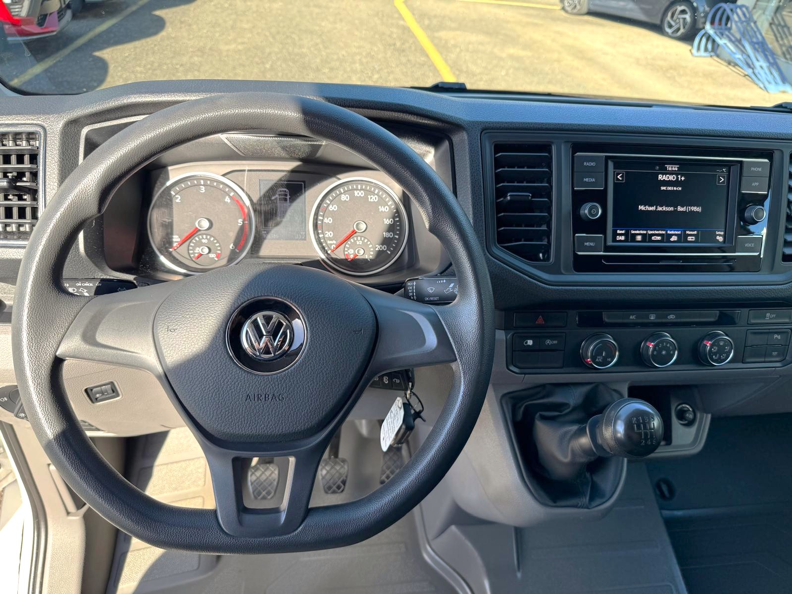 VW Crafter 35 2.0 TDI L3-image-2